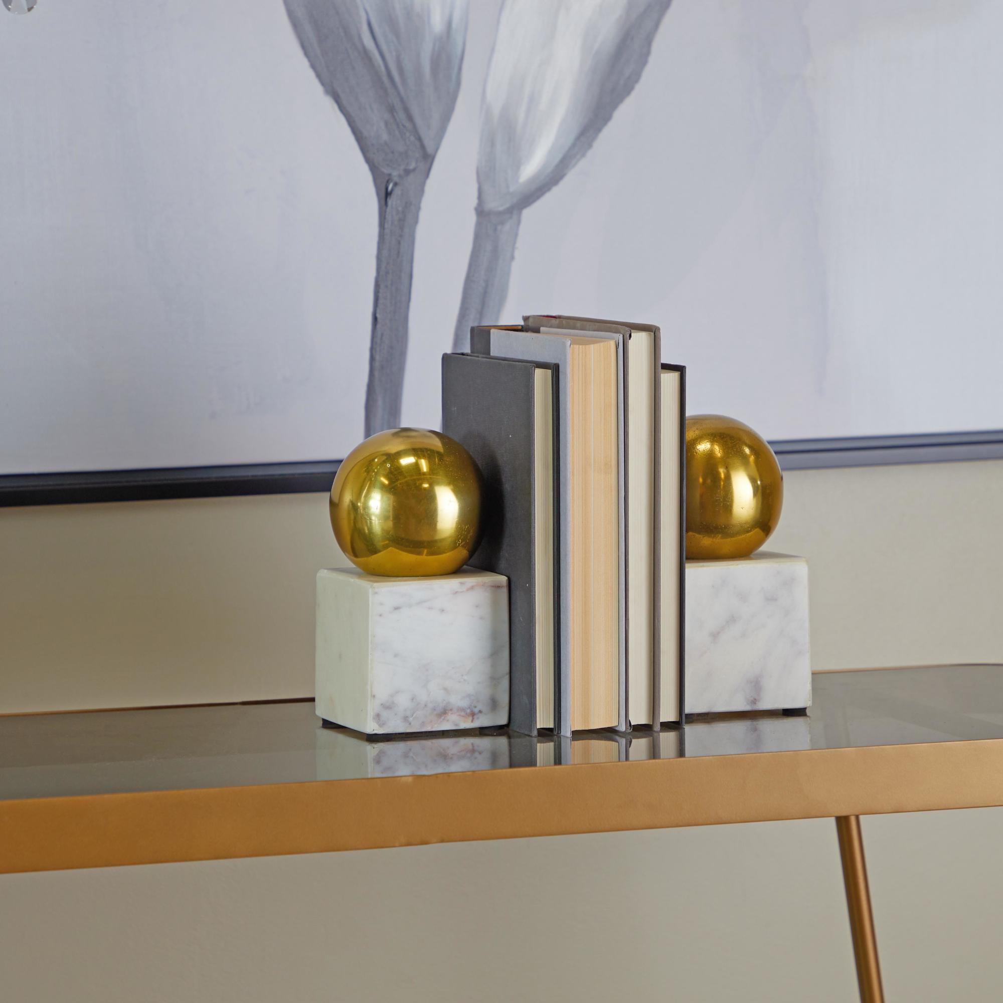 CosmoLiving by Cosmopolitan Set of 2 Marble 7 lbs Decorative Bookends with Silver Aluminum Orb