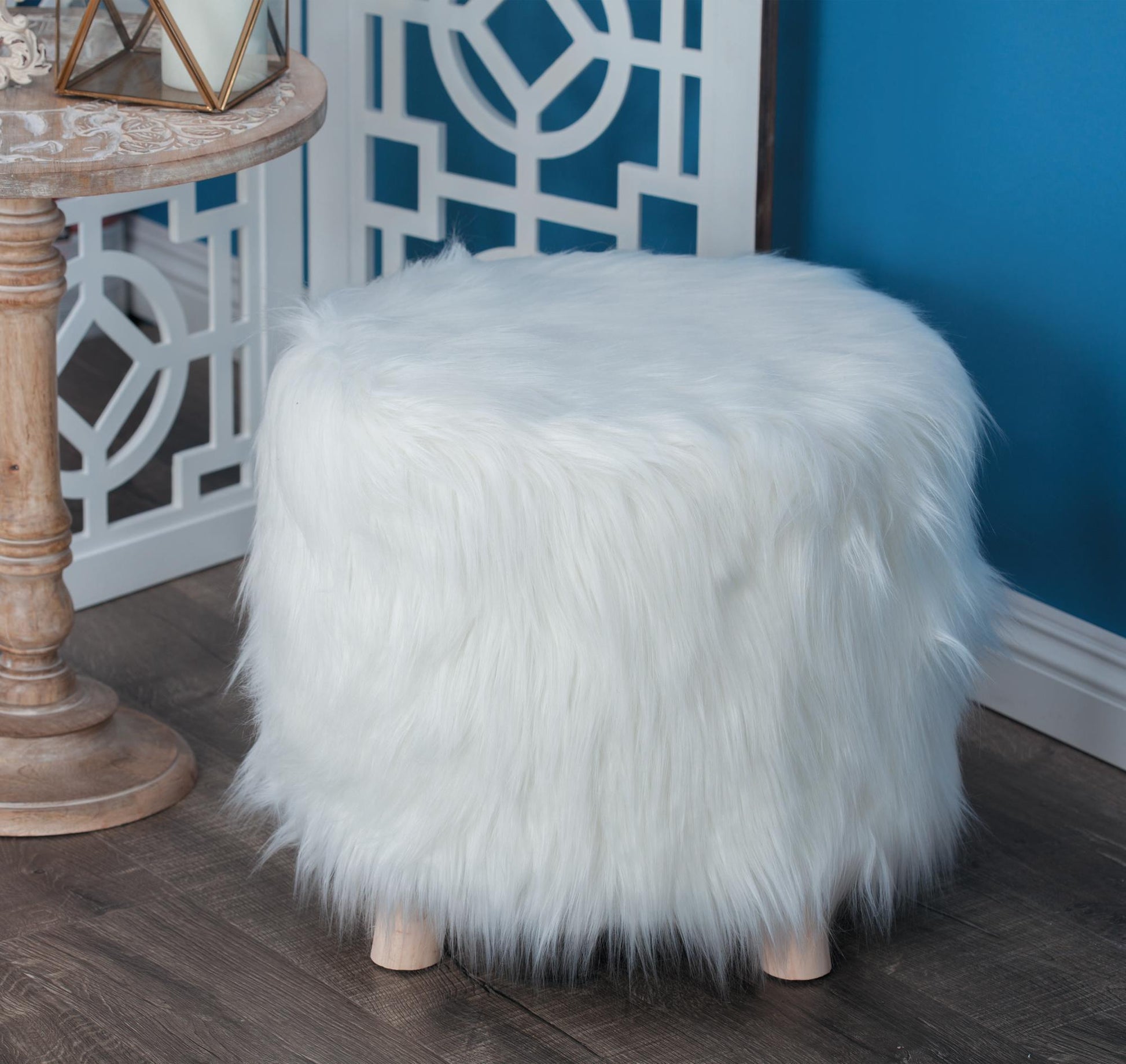 White Polyester Living Room Stool with Faux Fur
