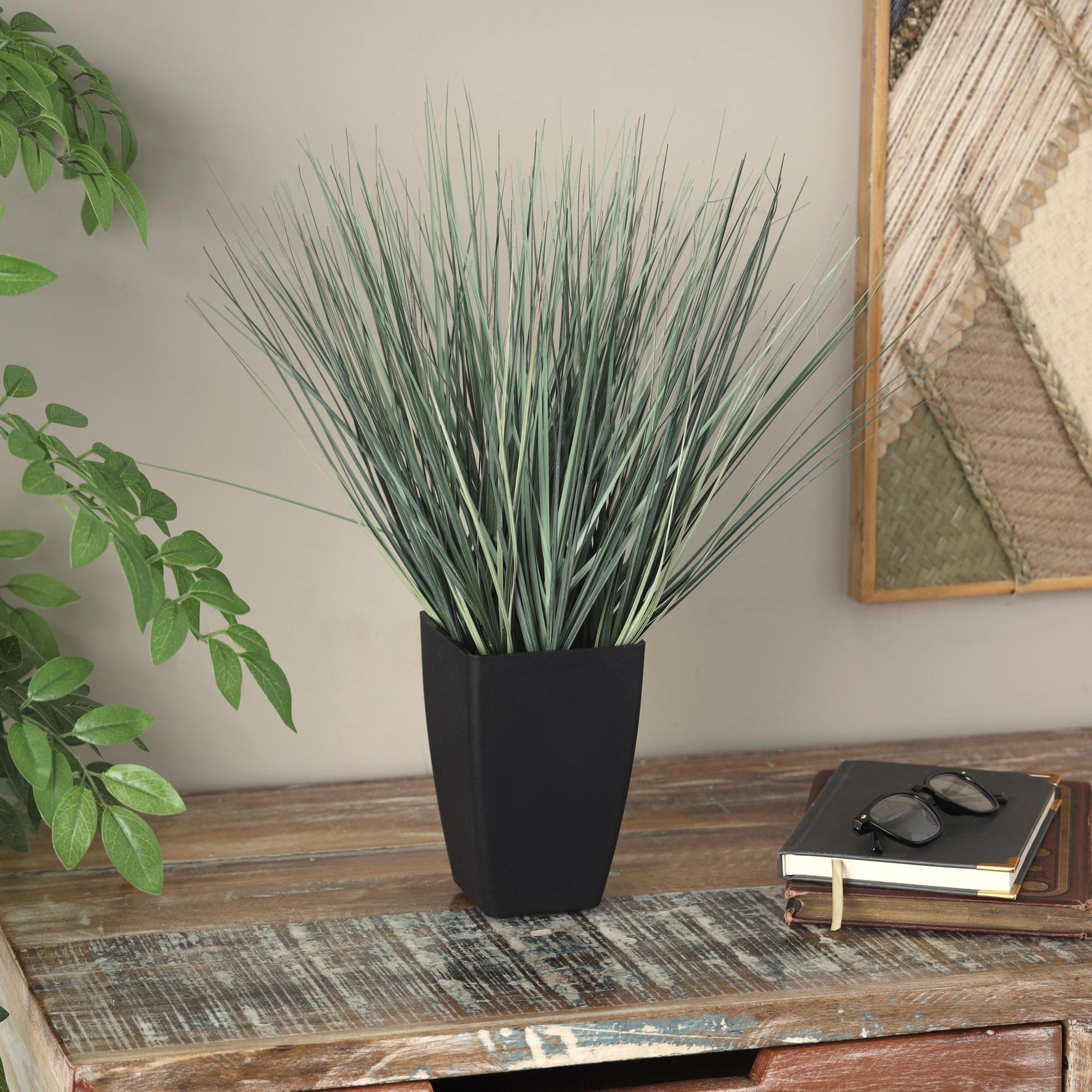Onion Grass Green Faux Foliage Indoor Outdoor Artificial Plant with Black Plastic Pot