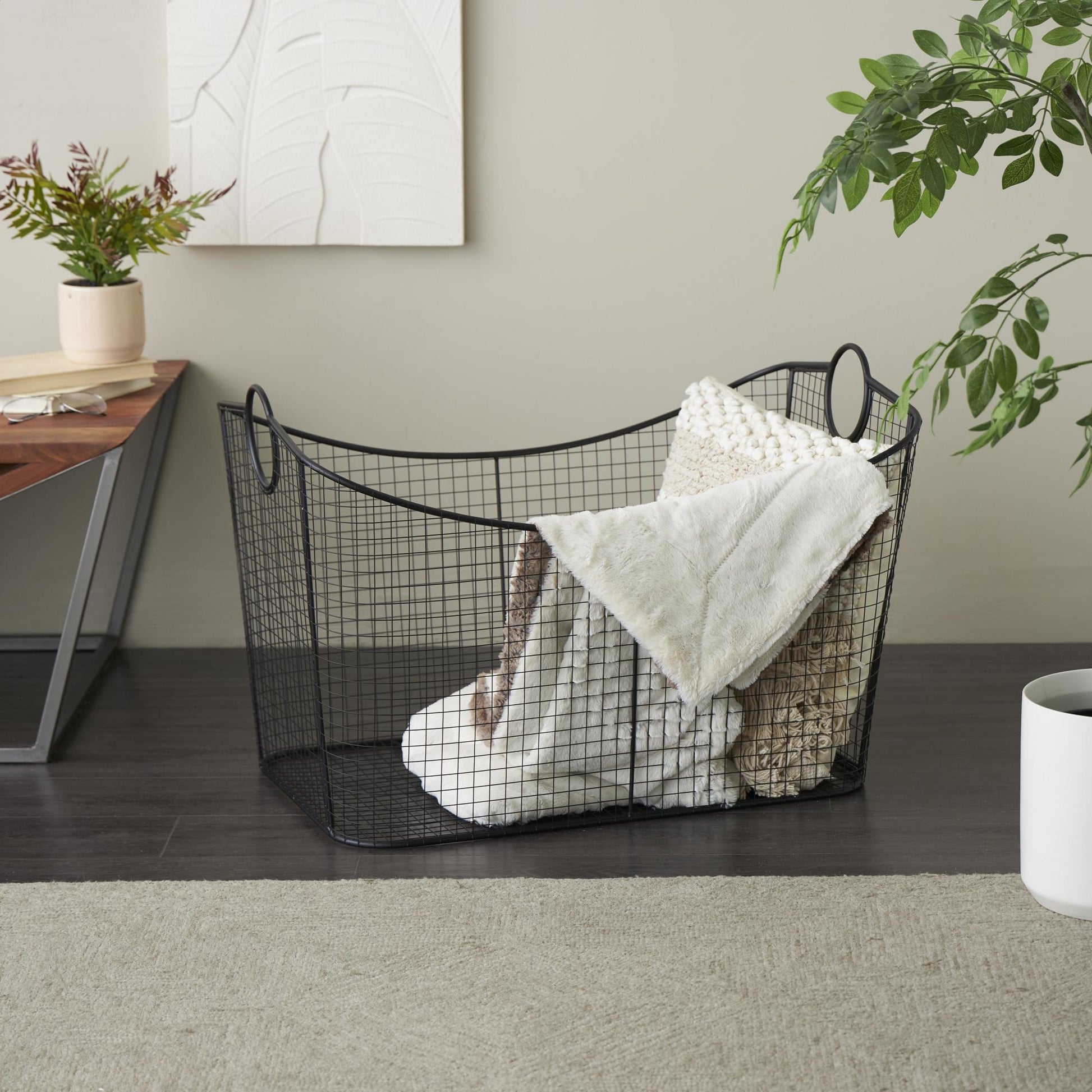 Geometric Metal Wire Grid Decorative and Functional Storage Basket with Curved Sides and Ring Handles