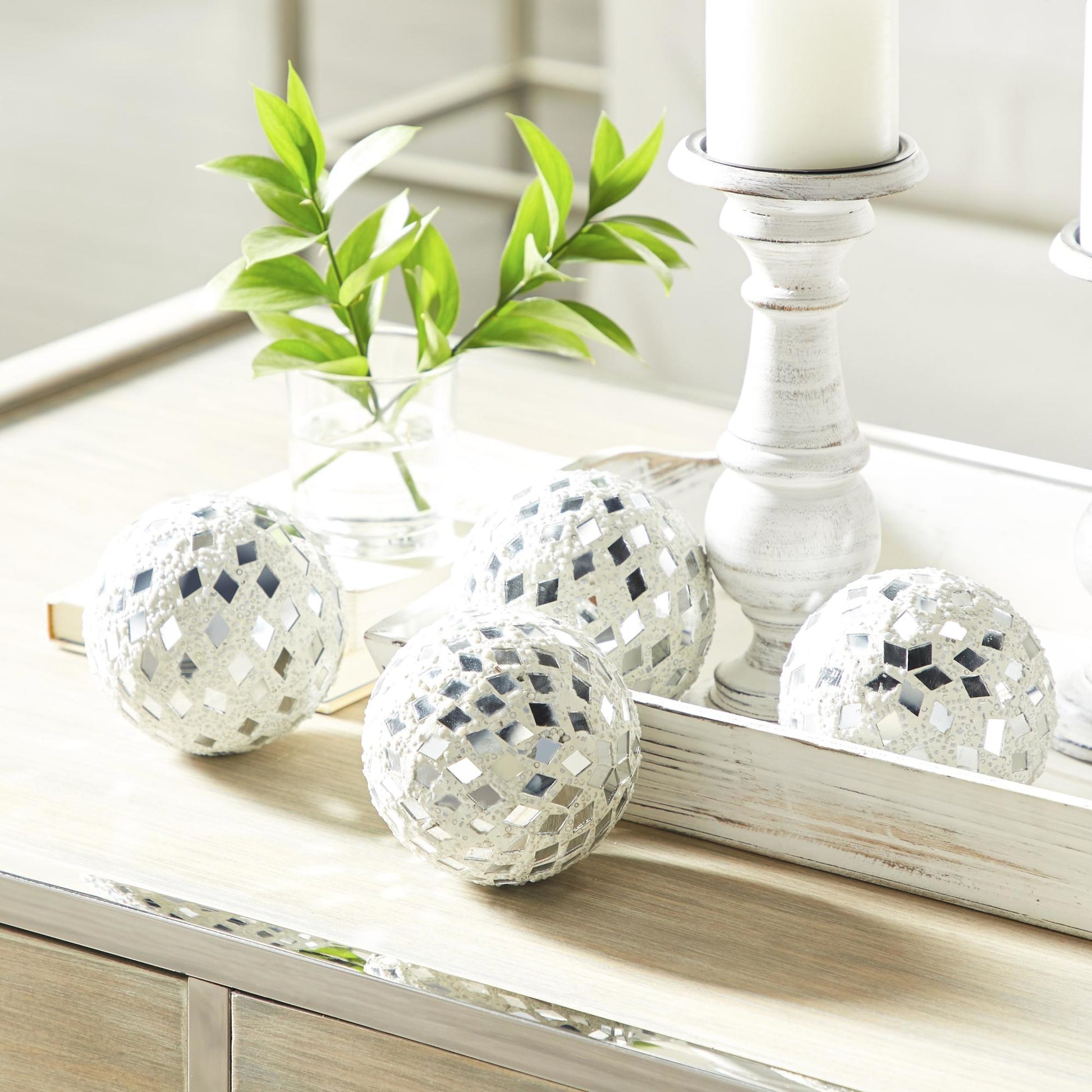 Set of 4 Glass Handmade Mosaic Decorative Orbs & Vase Filler