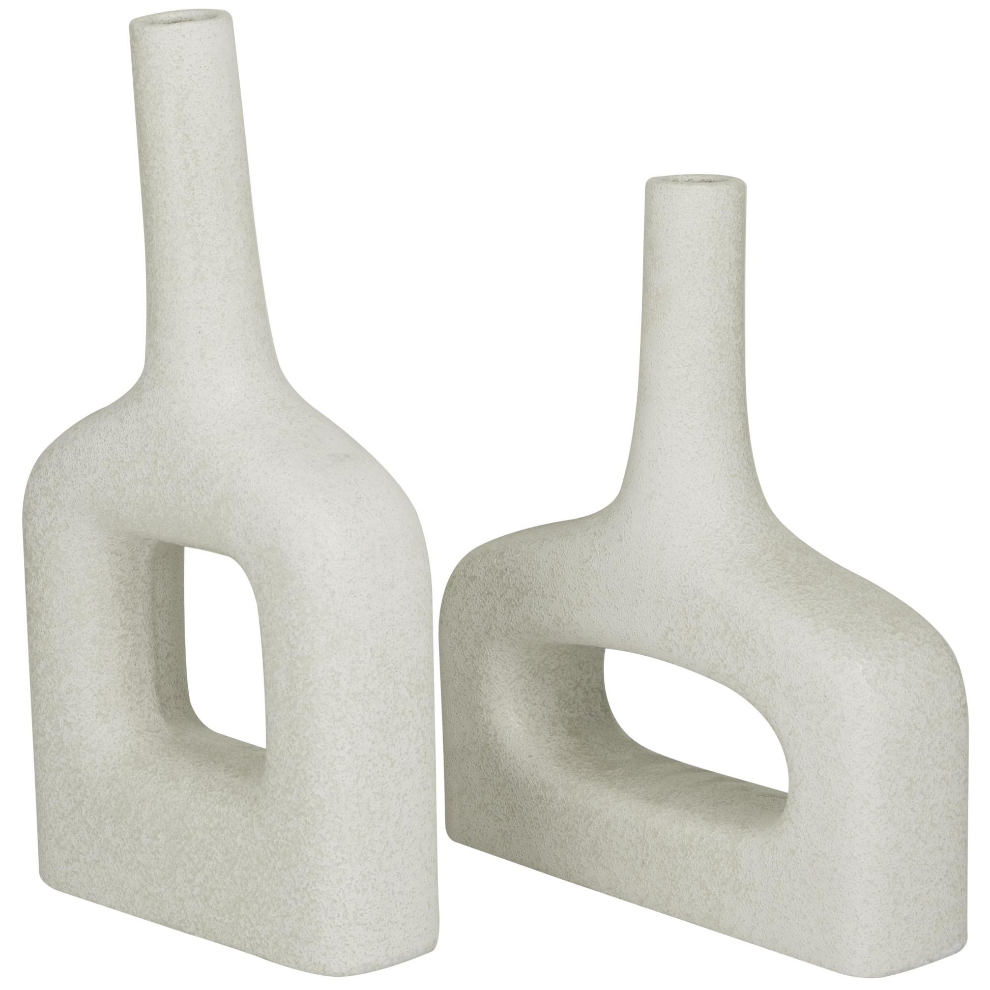 CosmoLiving by Cosmopolitan Set of 2 Ceramic Rounded Cutout Decorative Vase with Glossy Speckled Texture