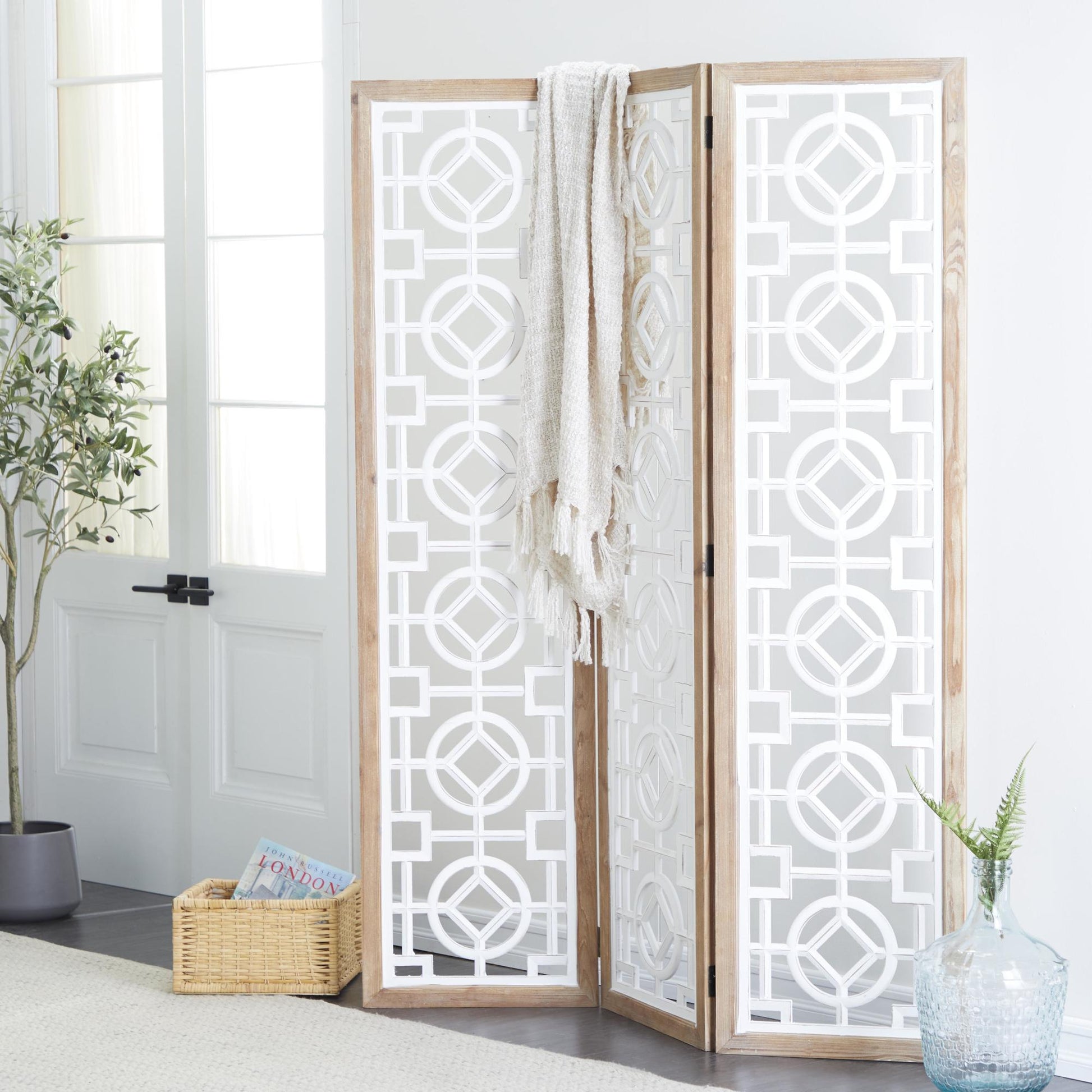 Geometric White Wood Hinged Foldable Partition 3 Panel Partition Room Divider Screen with Carved Designs