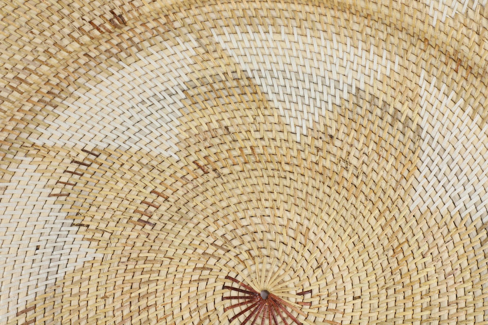 Set of 3 Plate Rattan Handmade Woven Basket Home Wall Decor Set of 3 28", 20", 14"W
