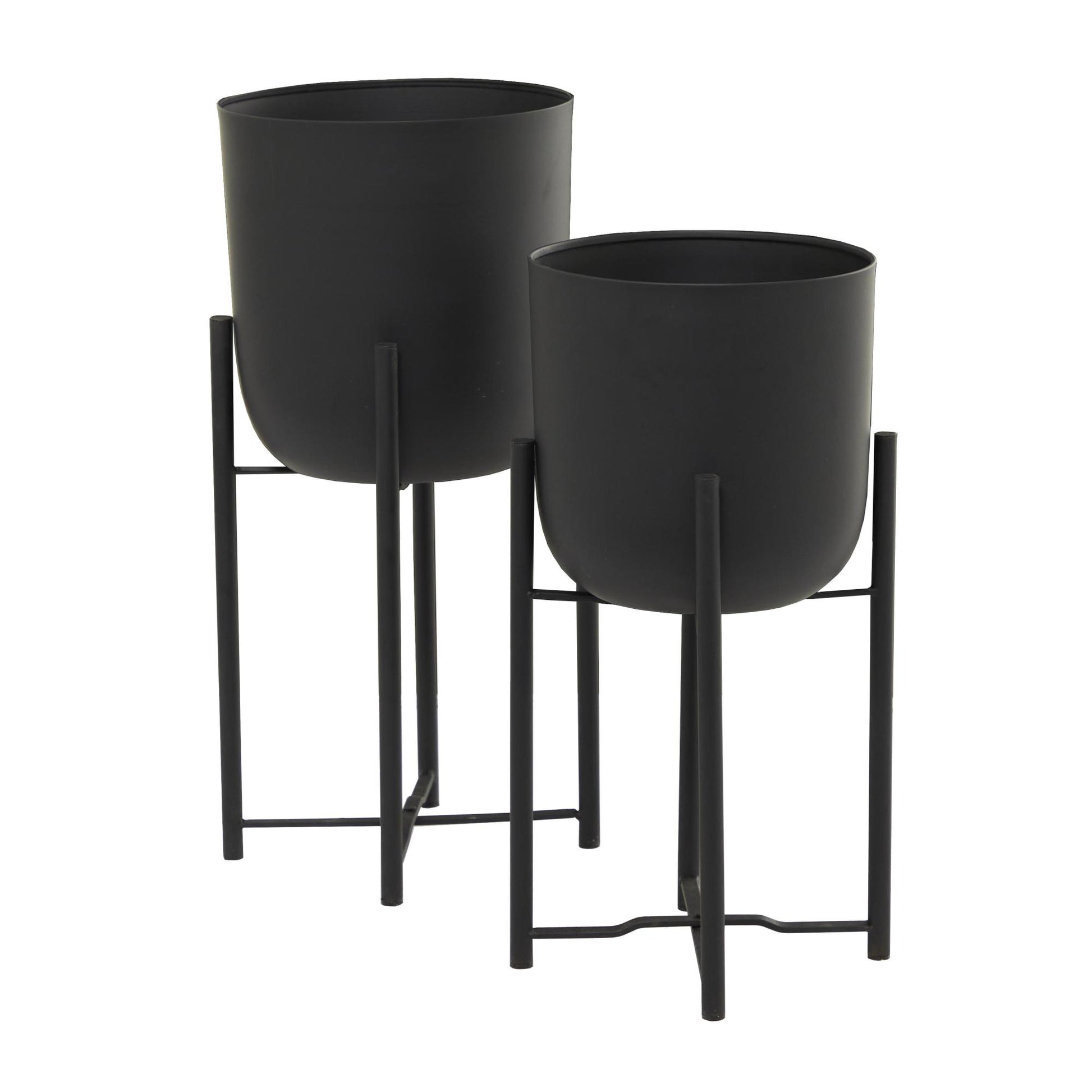 CosmoLiving by Cosmopolitan Set of 2 Black Metal Indoor Outdoor Planter with Removable Stand