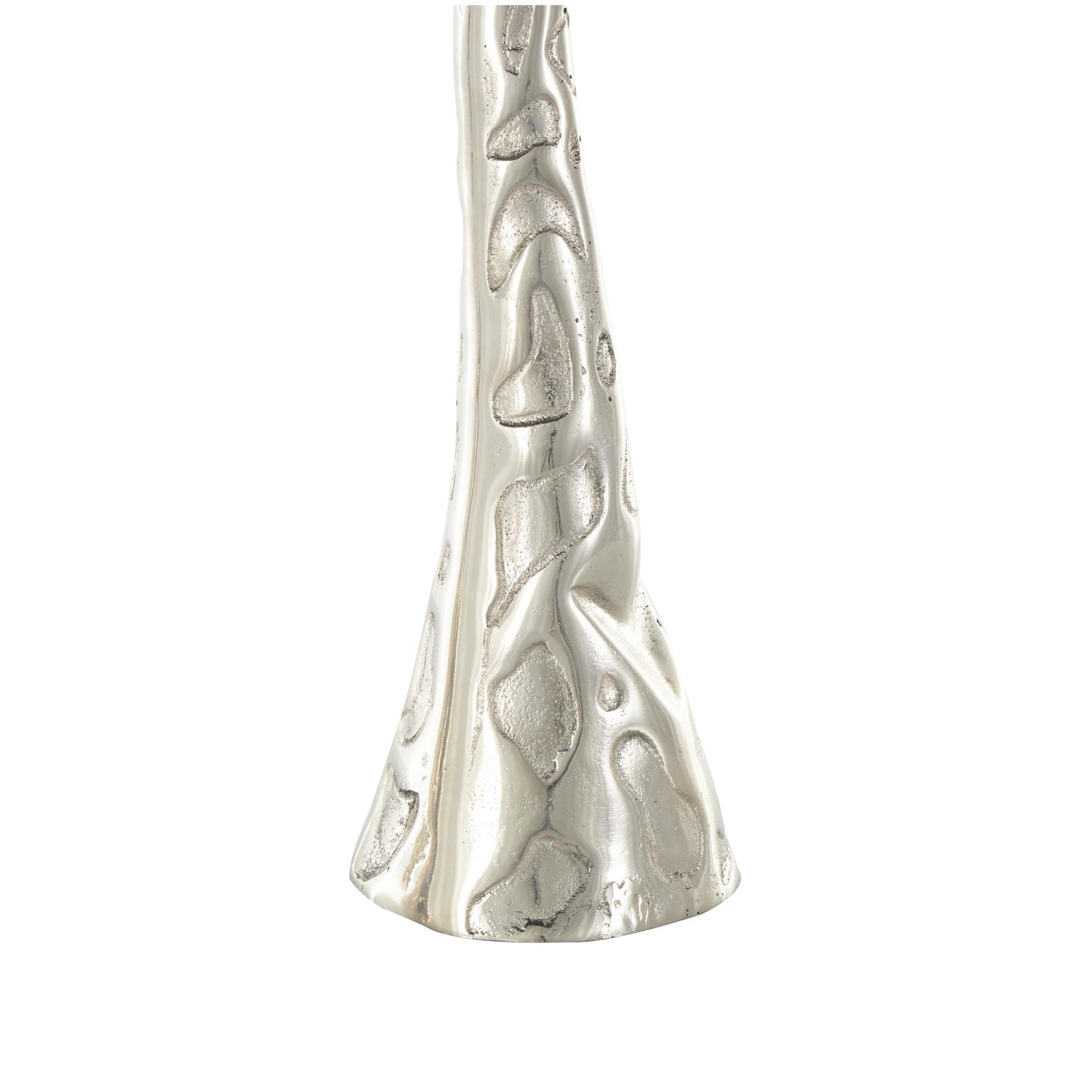 Set of 2 Giraffe Silver Aluminum Metal Tall Decorative Sculpture with Spotted Texturing