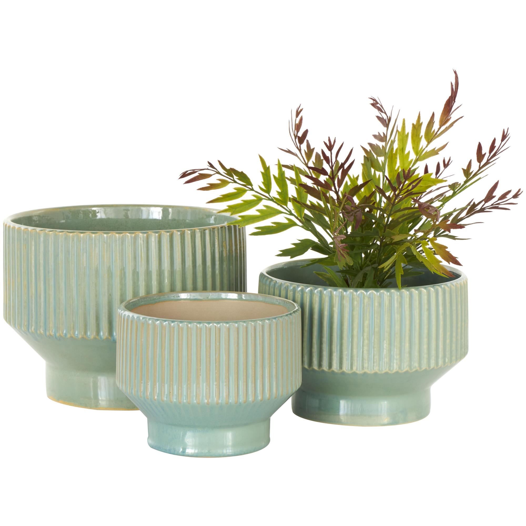 Set of 3 Ceramic Wide Indoor Outdoor Planter with Linear Grooves and Tapered Bases