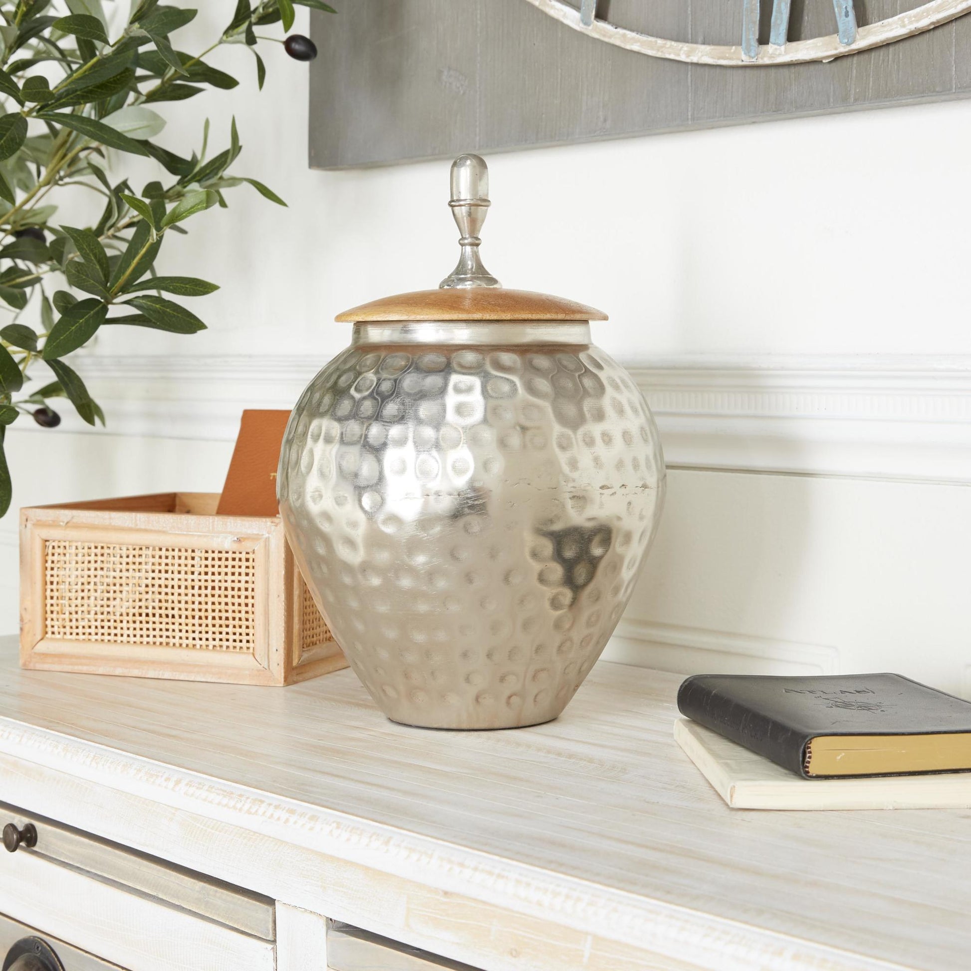 Silver Metal Hammered Living Room Decorative Jars