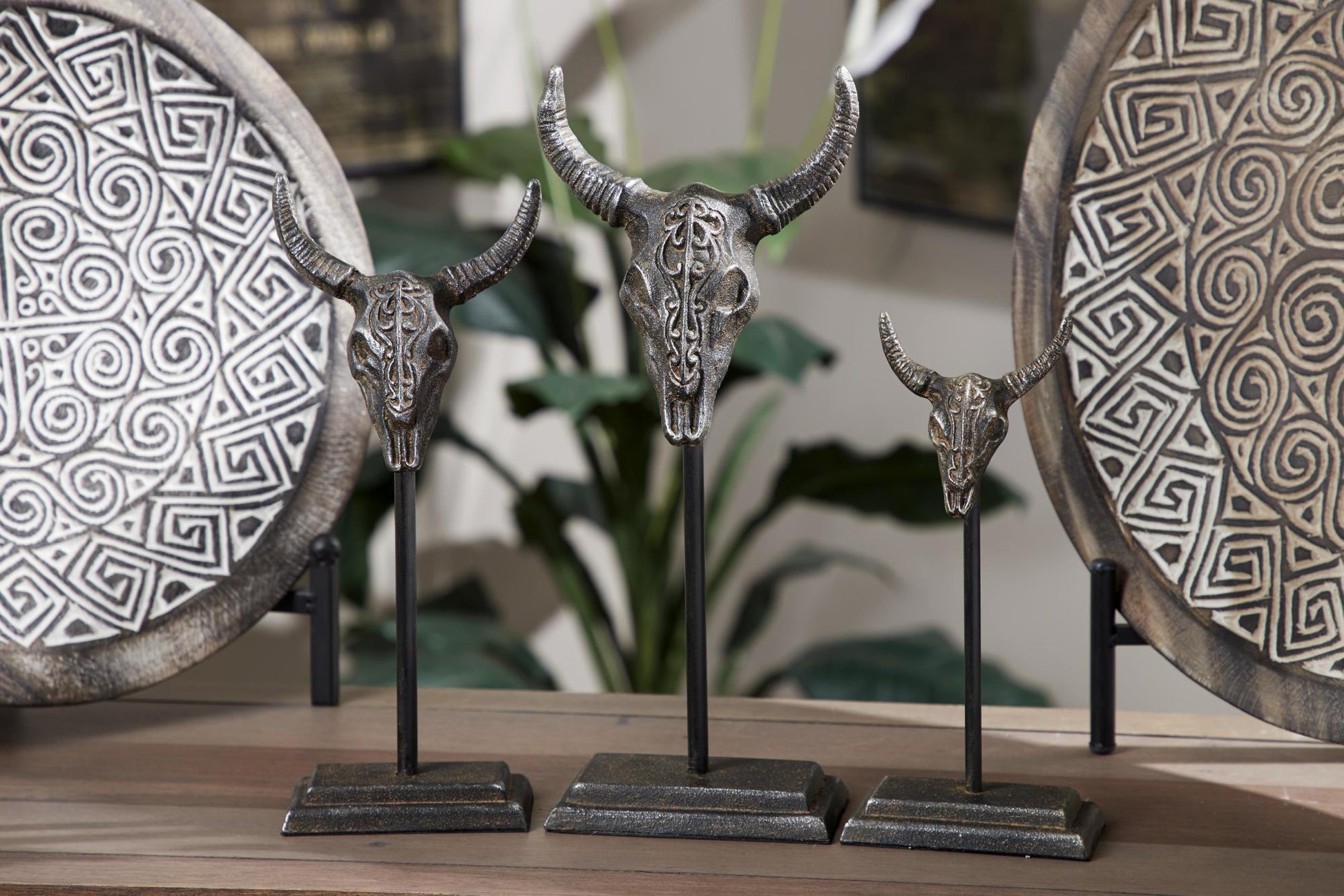 Set of 3 Bull Gray Metal Head Decorative Sculpture
