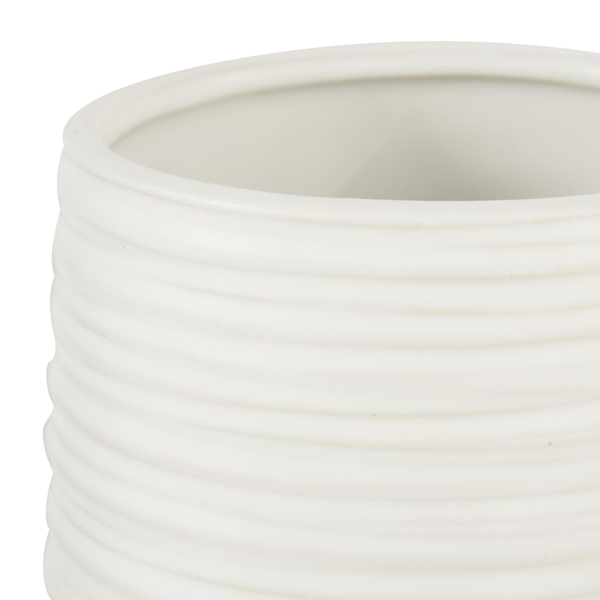 CosmoLiving by Cosmopolitan White Porcelain Ceramic Ribbed Decorative Vase