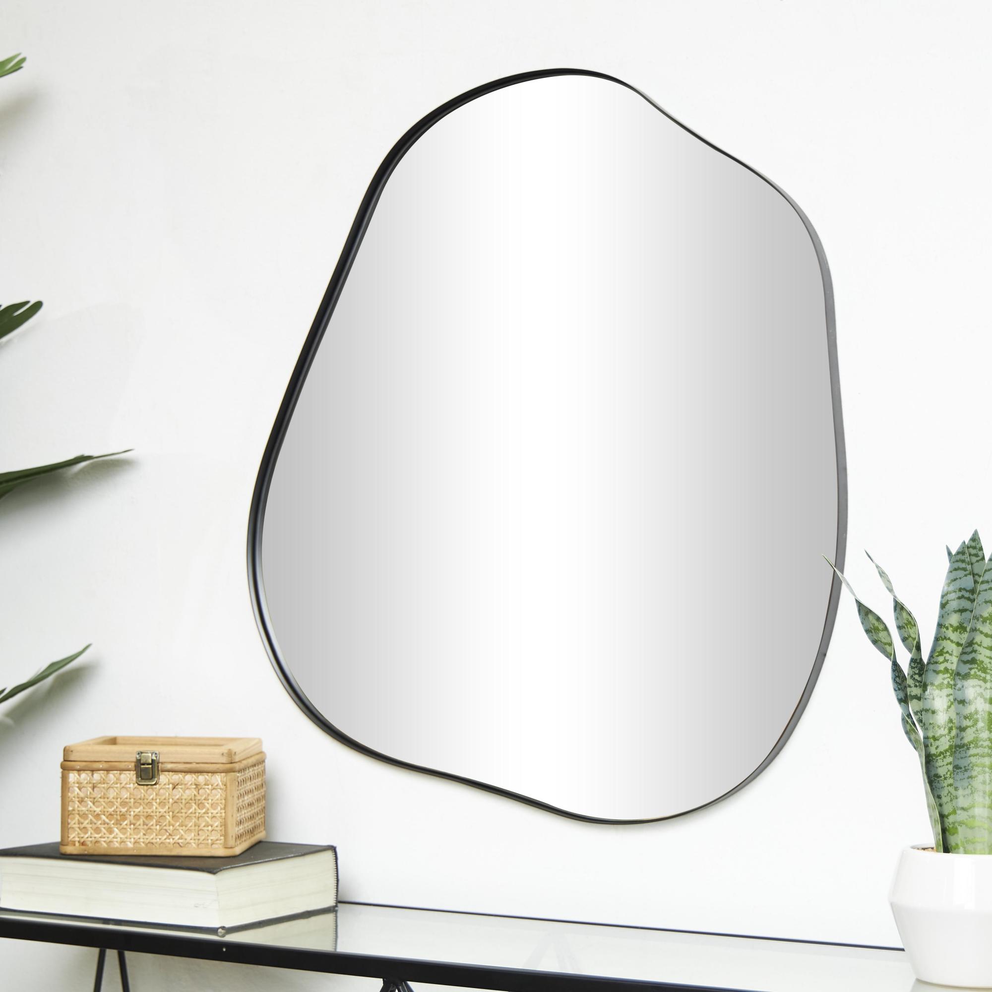 CosmoLiving by Cosmopolitan Abstract Black Metal Wavy Room Wall Mirror