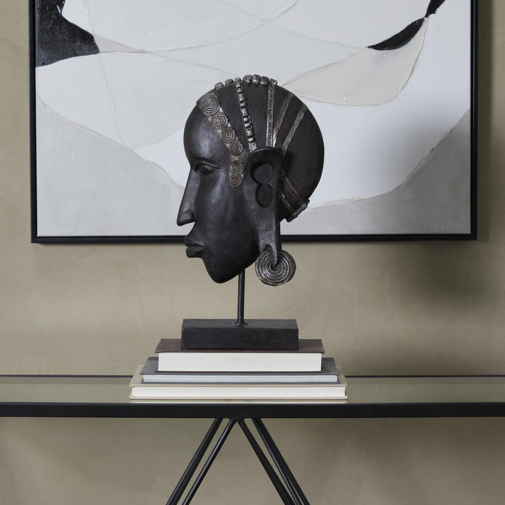 Woman Black Polyresin African Decorative Sculpture