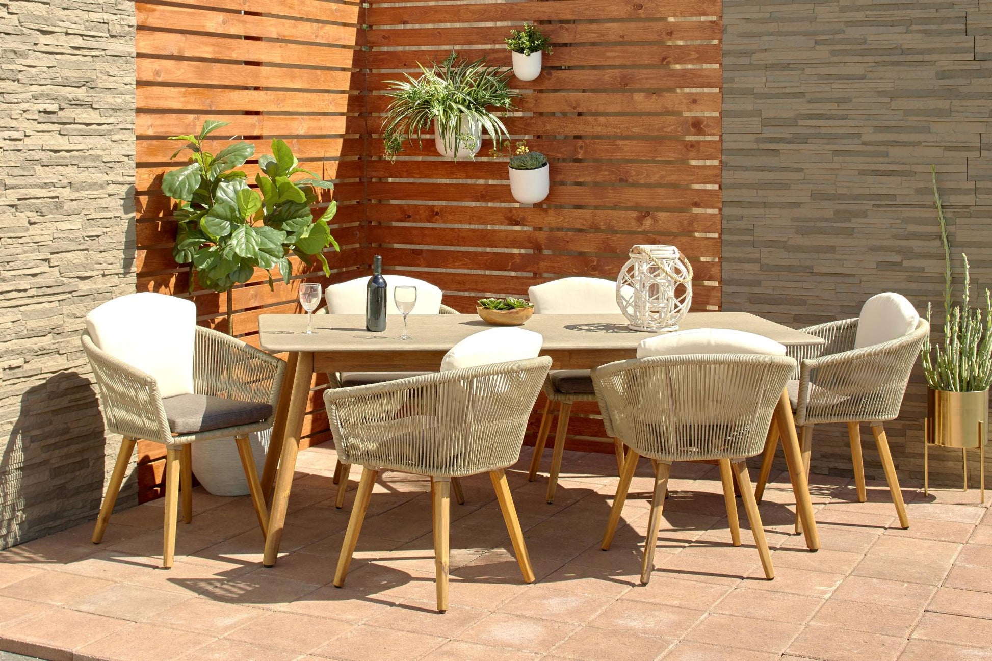 Set of 3 Metal Floating Indoor Outdoor Wall Planter