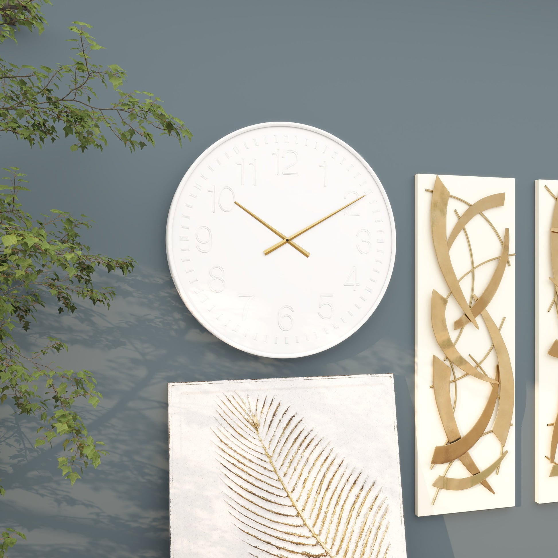 White Metal Round Decorative Wall Clock