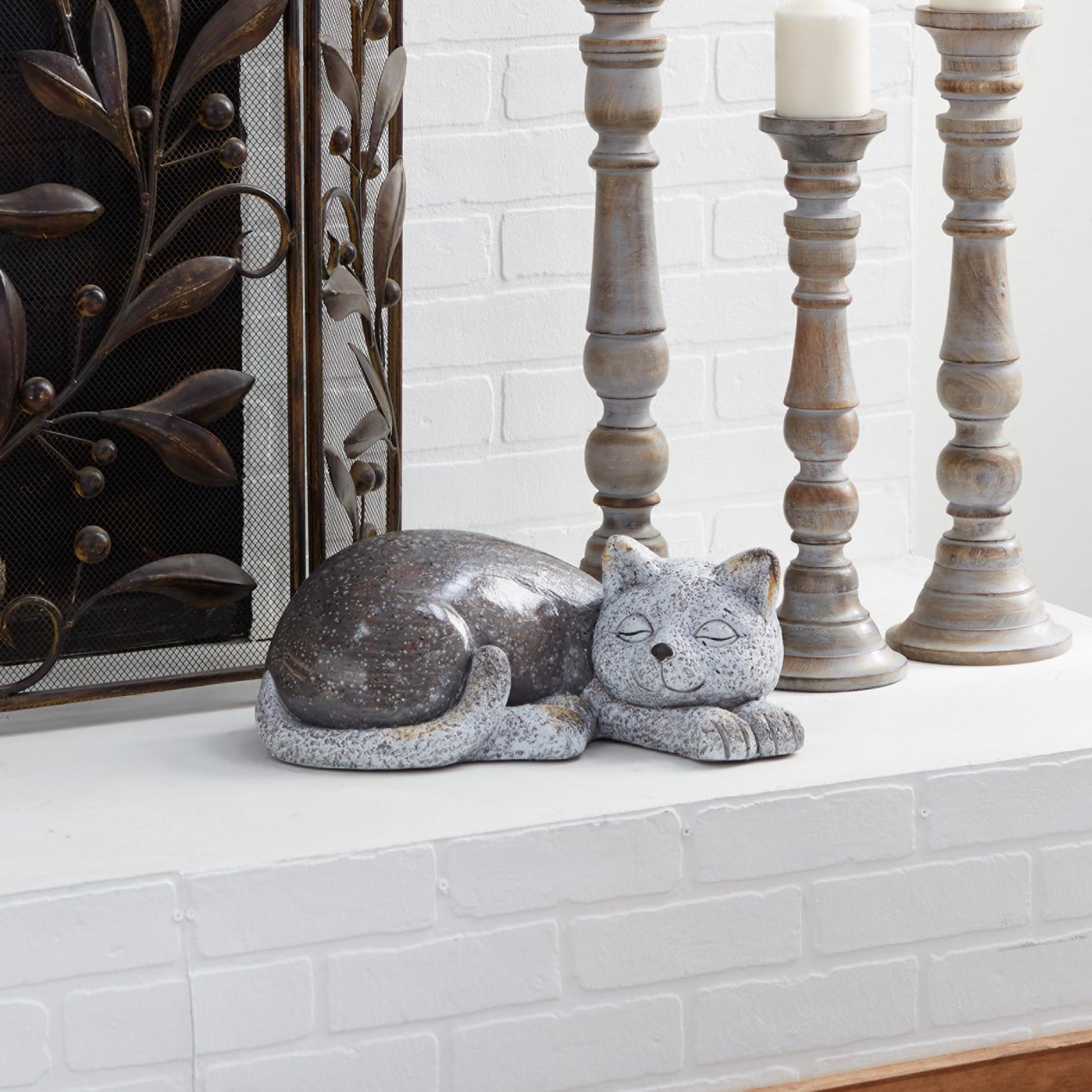 Cat Gray Polystone Indoor Outdoor Decorative Garden Sculpture