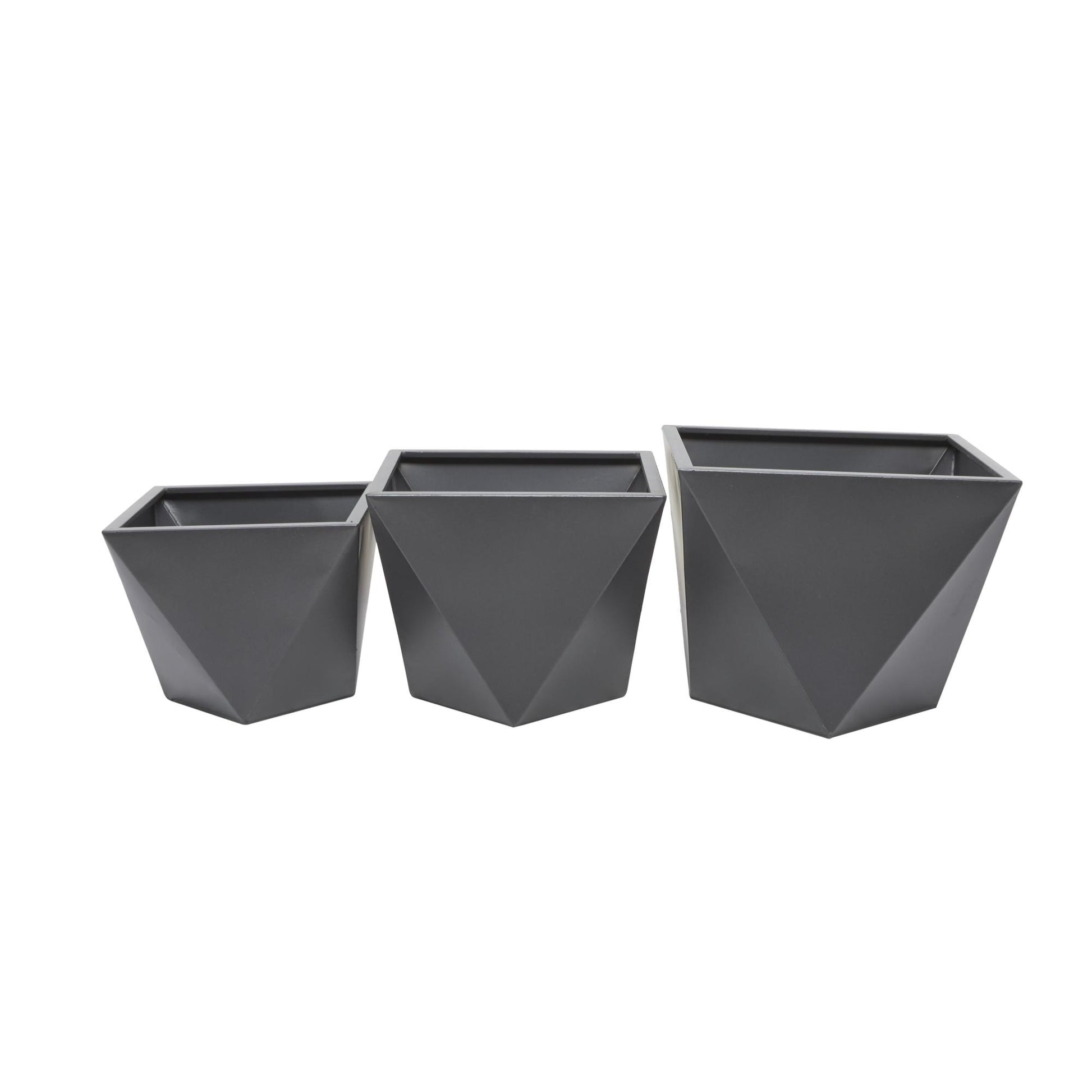 CosmoLiving by Cosmopolitan Set of 3 Metal Indoor Outdoor Planter