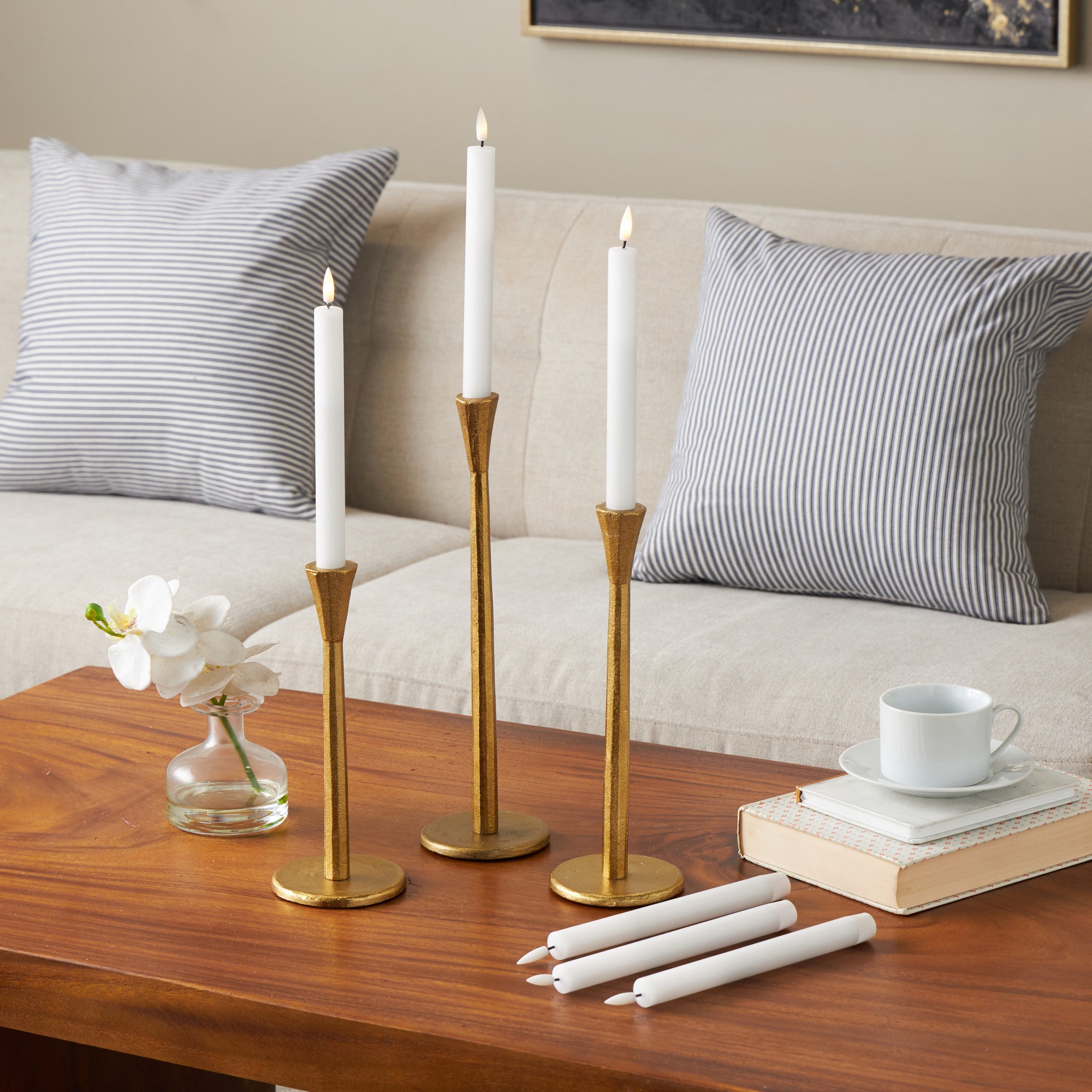 Set of 6 Wax Indoor Outdoor Flameless Candle with Remote Control Set of 6 10"H