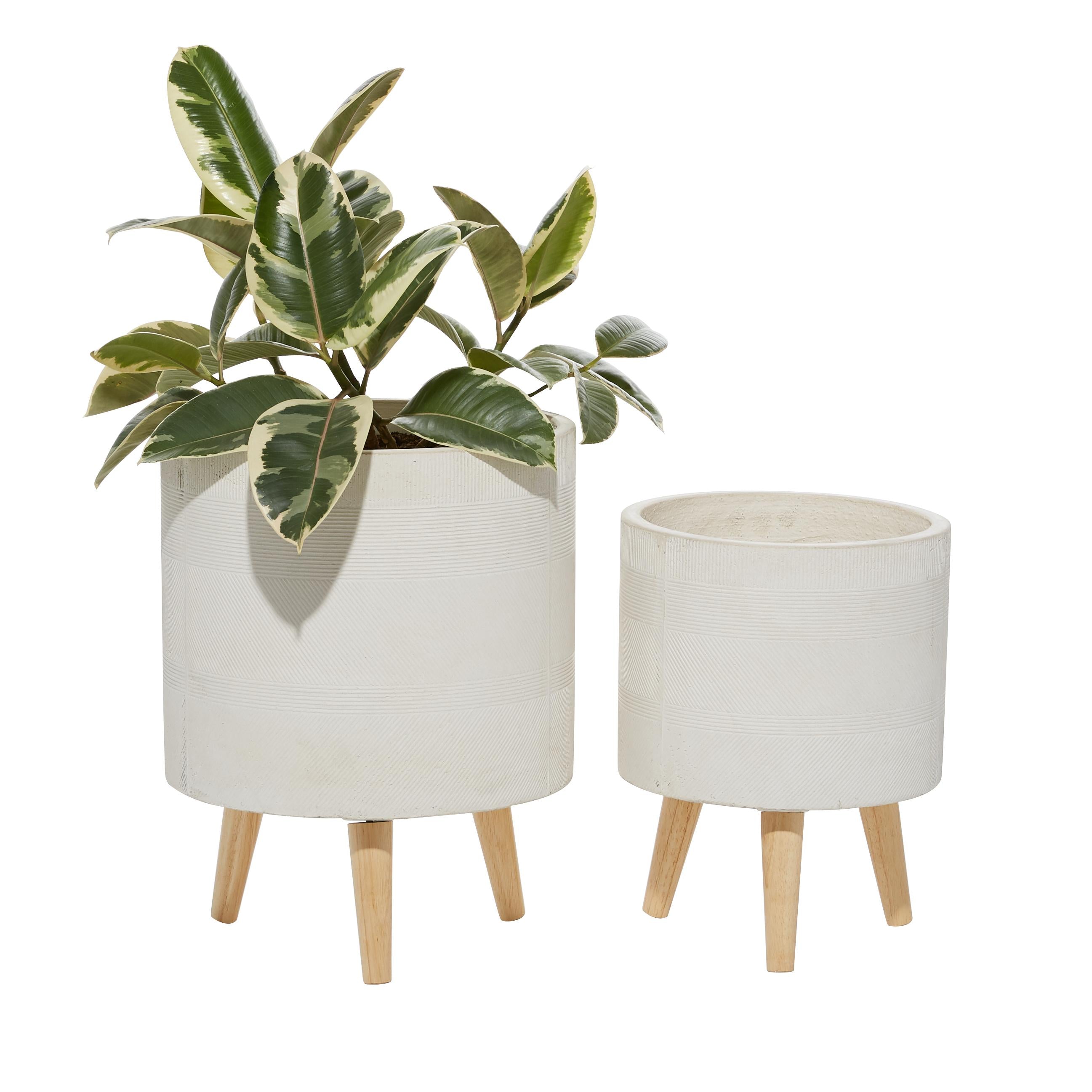 Set of 2 Magnesium Oxide Indoor Outdoor Planter with Wood Tripod Legs