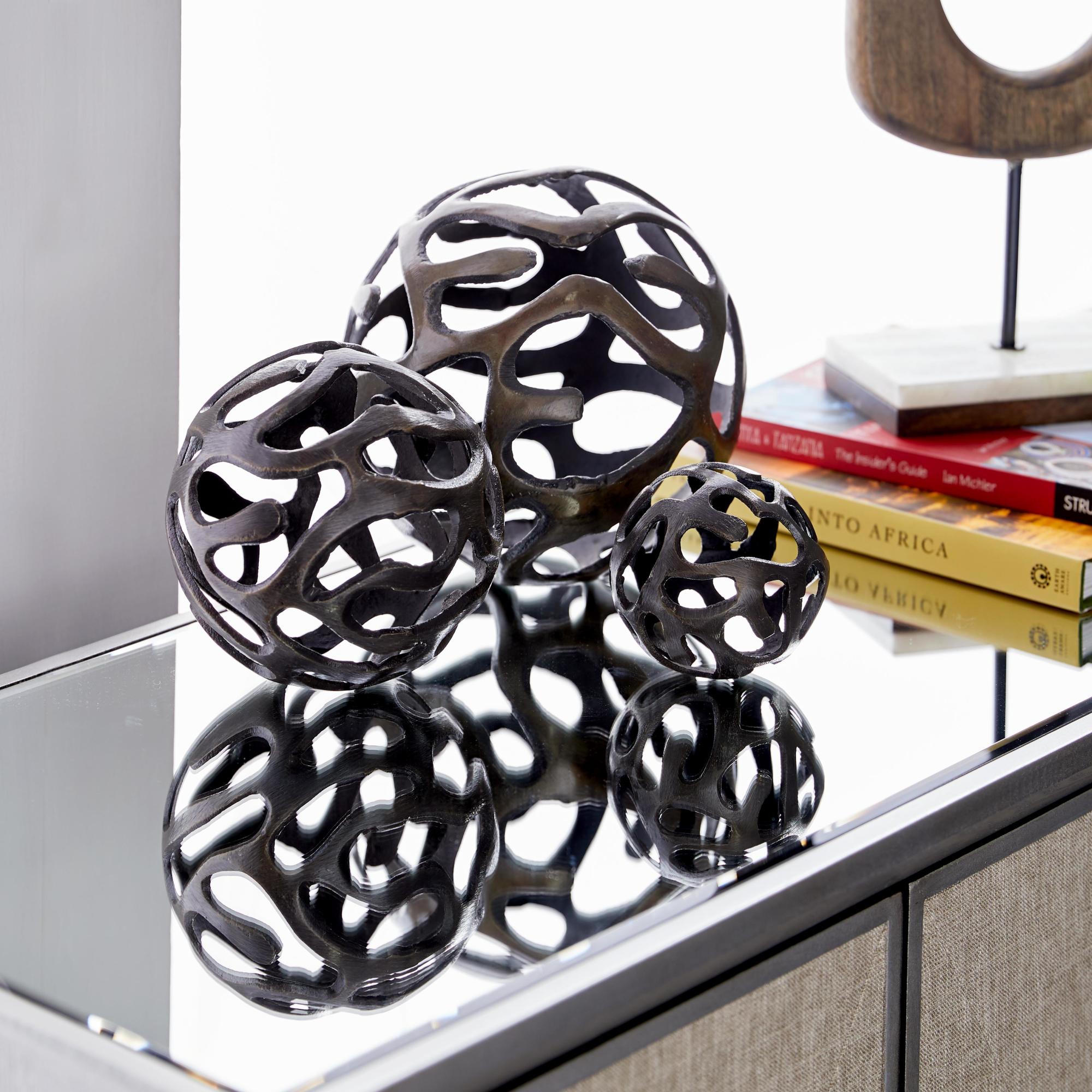 Set of 3 Geometric Aluminum Metal Decorative Sculpture Set of 3 8", 6", 4"W