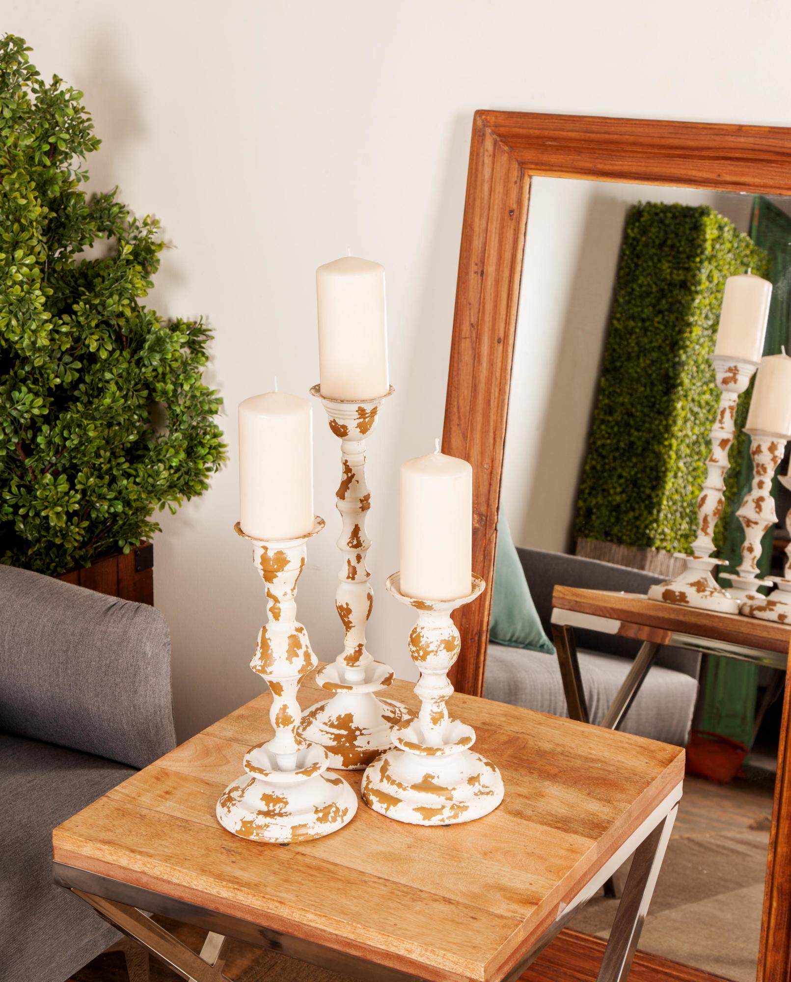 Set of 3 White Metal Candle Holder
