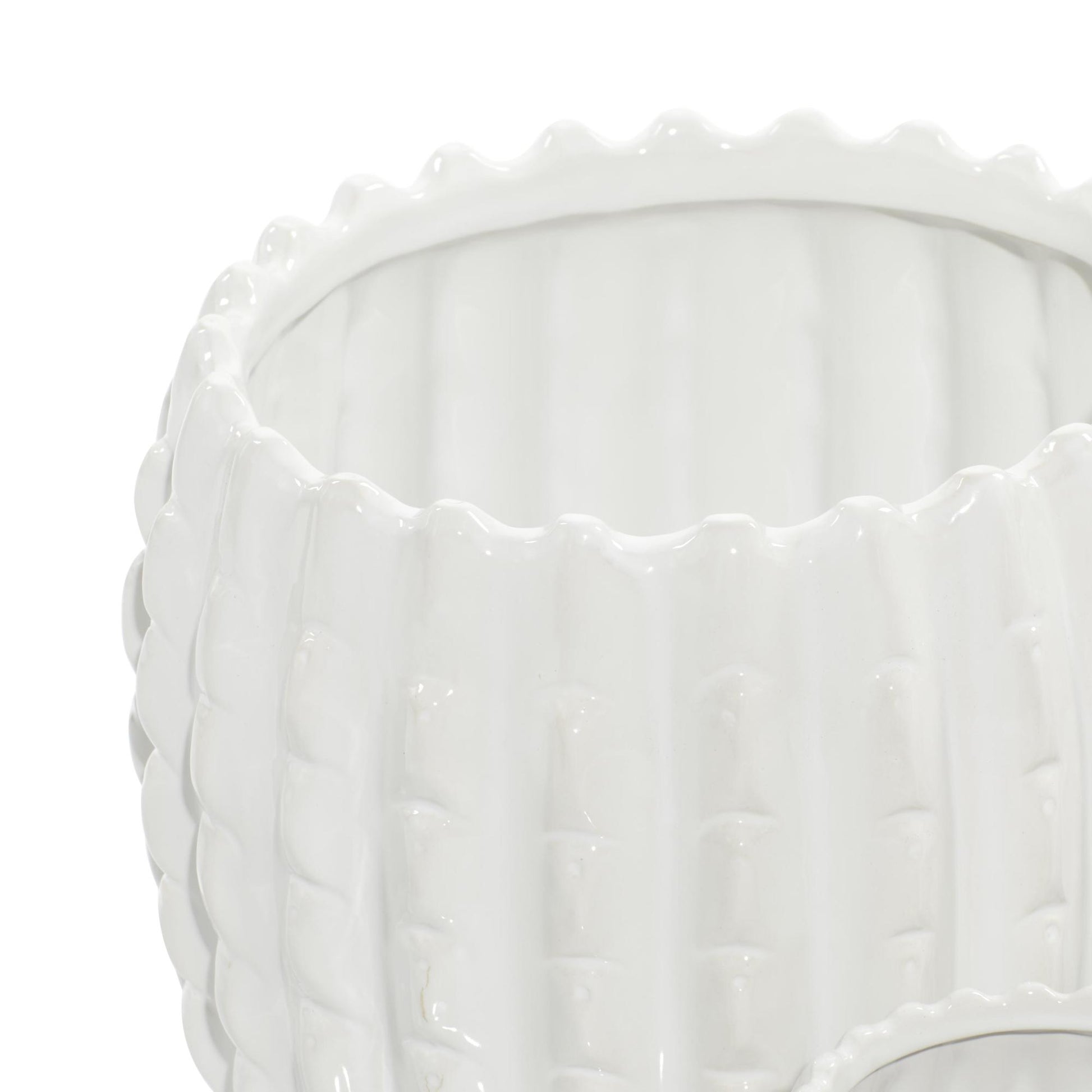 Set of 4 White Ceramic Indoor Outdoor Planter