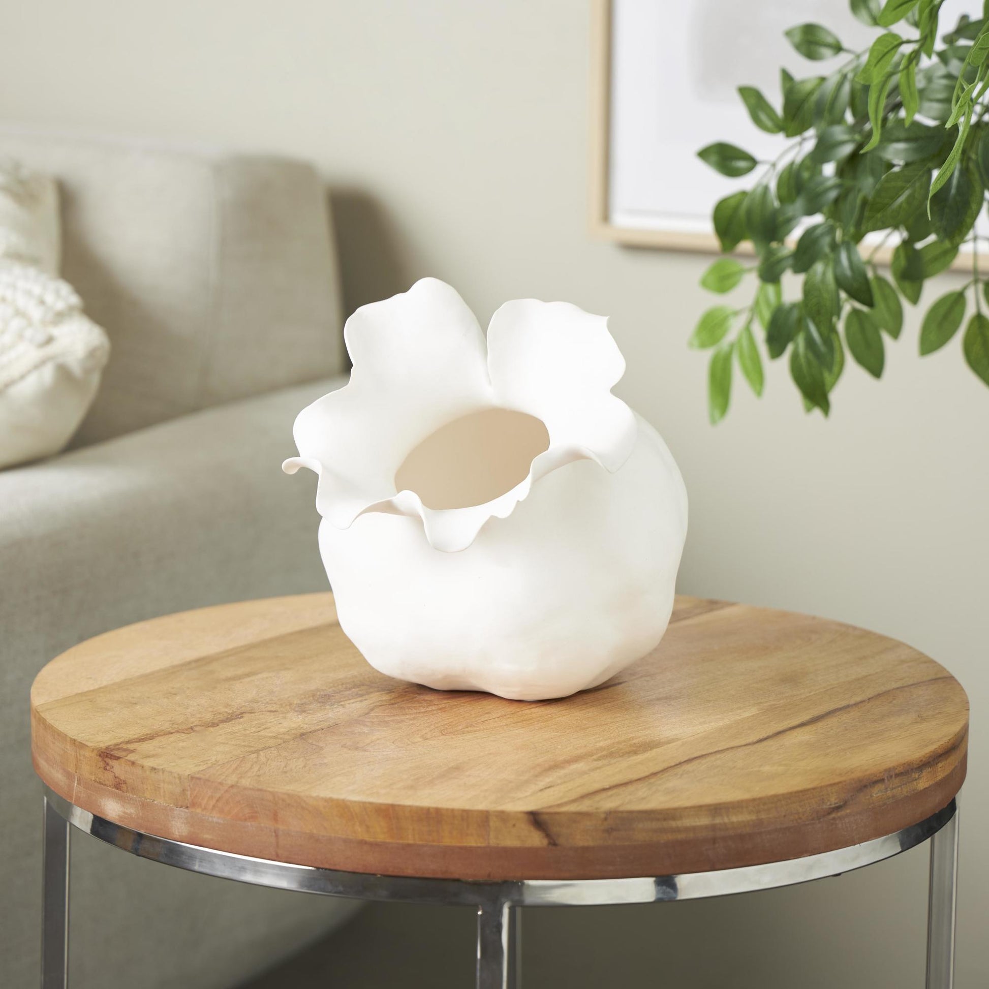Abstract Ceramic Wide Rounded Floral Shaped Decorative Vase with Petal Rim
