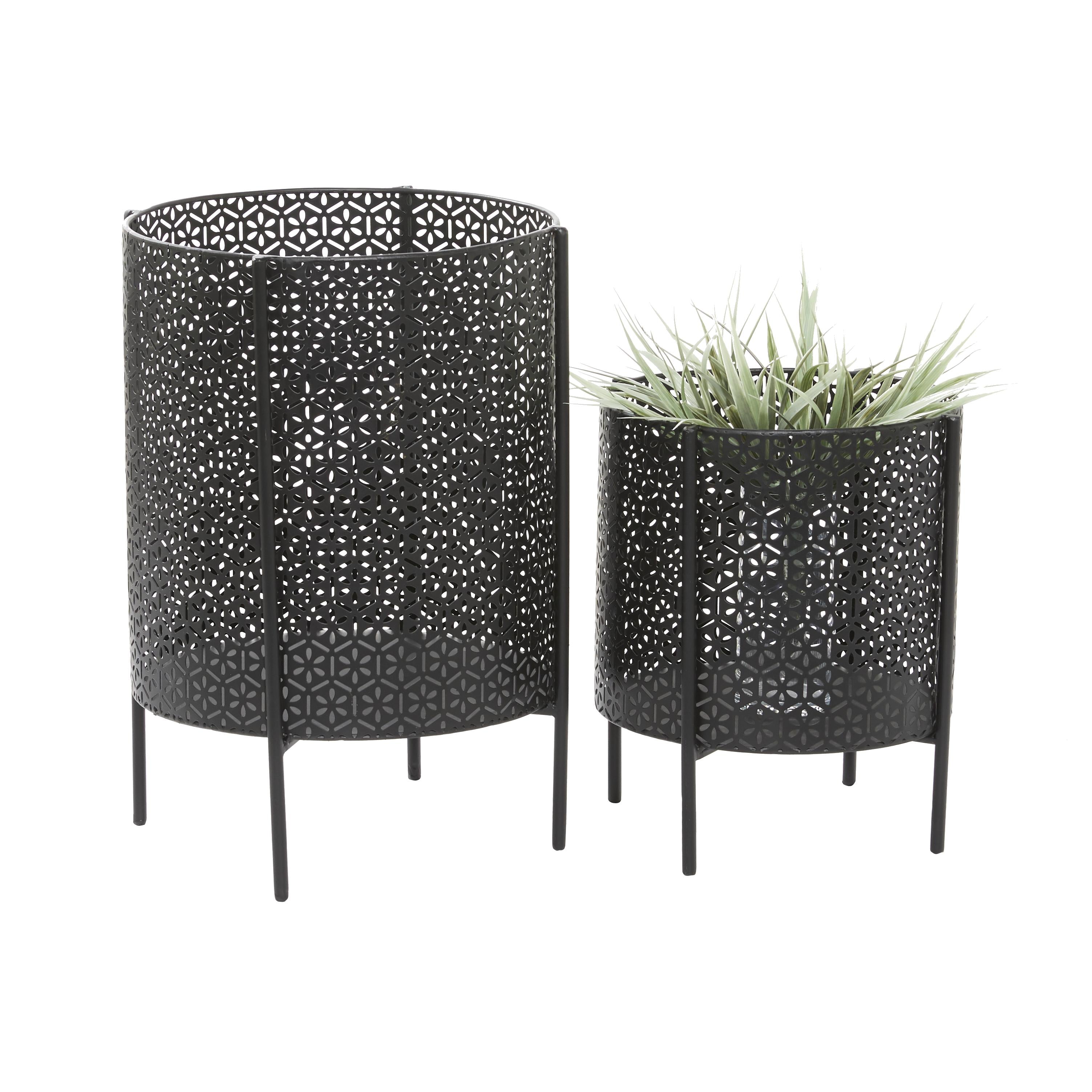 CosmoLiving by Cosmopolitan Set of 2 Floral Metal Cutout Indoor Outdoor Planter with Removable Stand