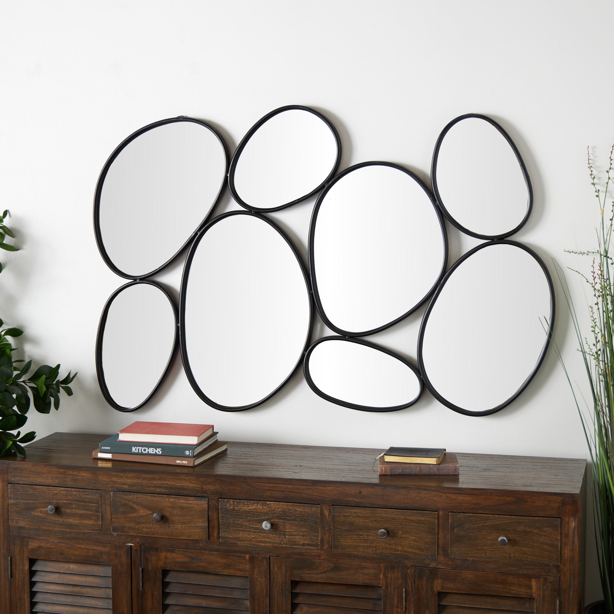 Black Metal Bubble Cluster Room Wall Mirror