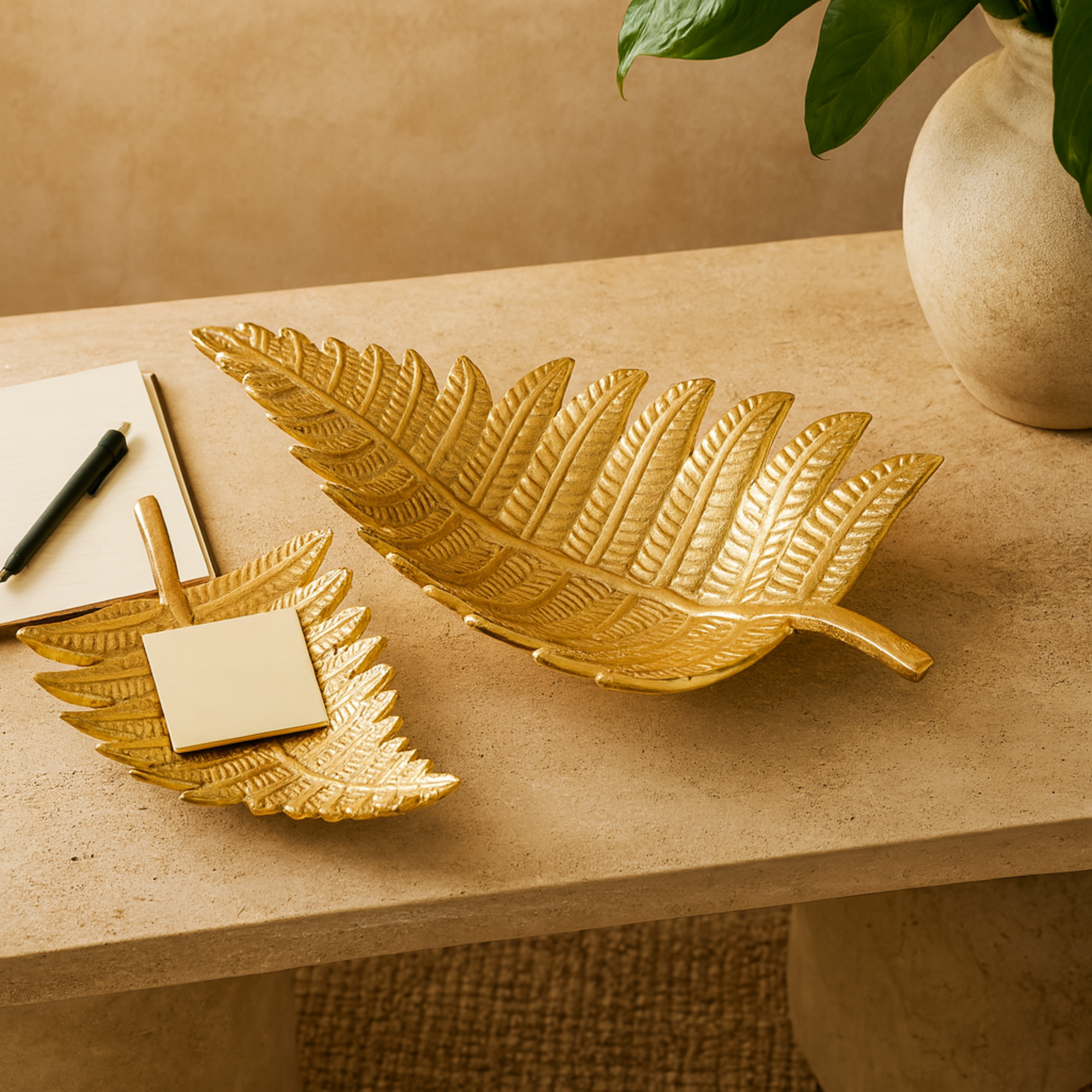 Set of 2 Leaf Gold Aluminum Metal Living Room Decor Tray