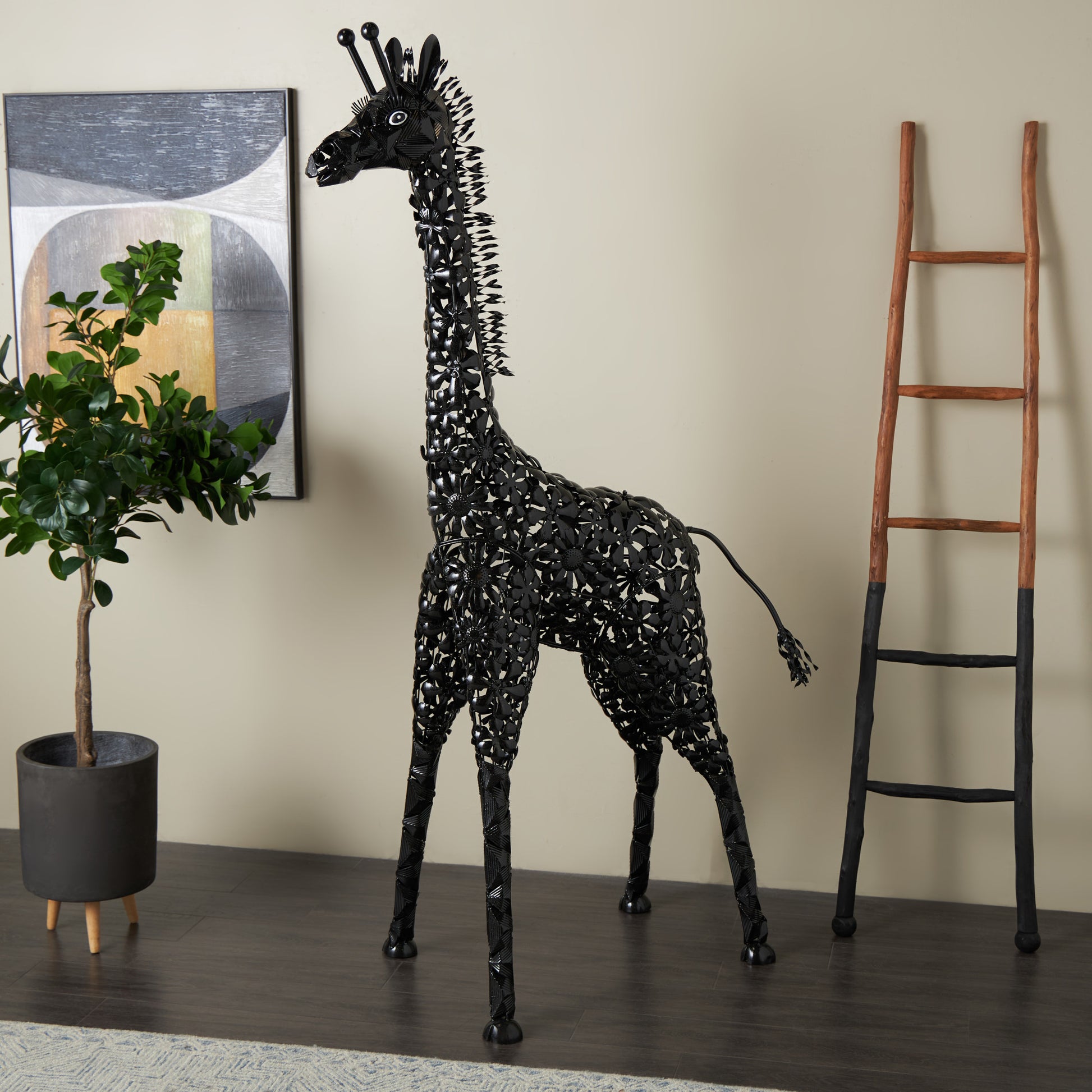 Giraffe Black Metal Indoor Outdoor Tall Decorative Garden Sculpture