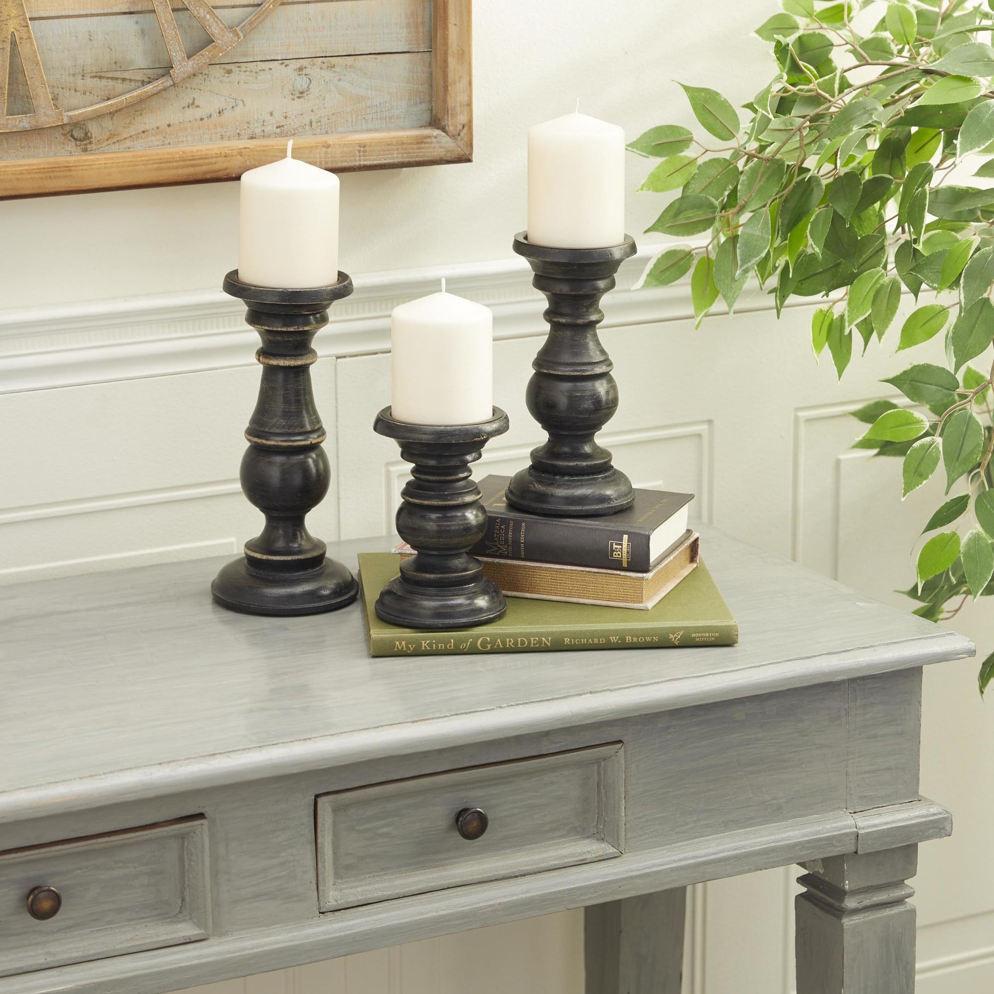 Set of 3 Mango Wood Distressed Turned Pillar Decorative Candle Holder