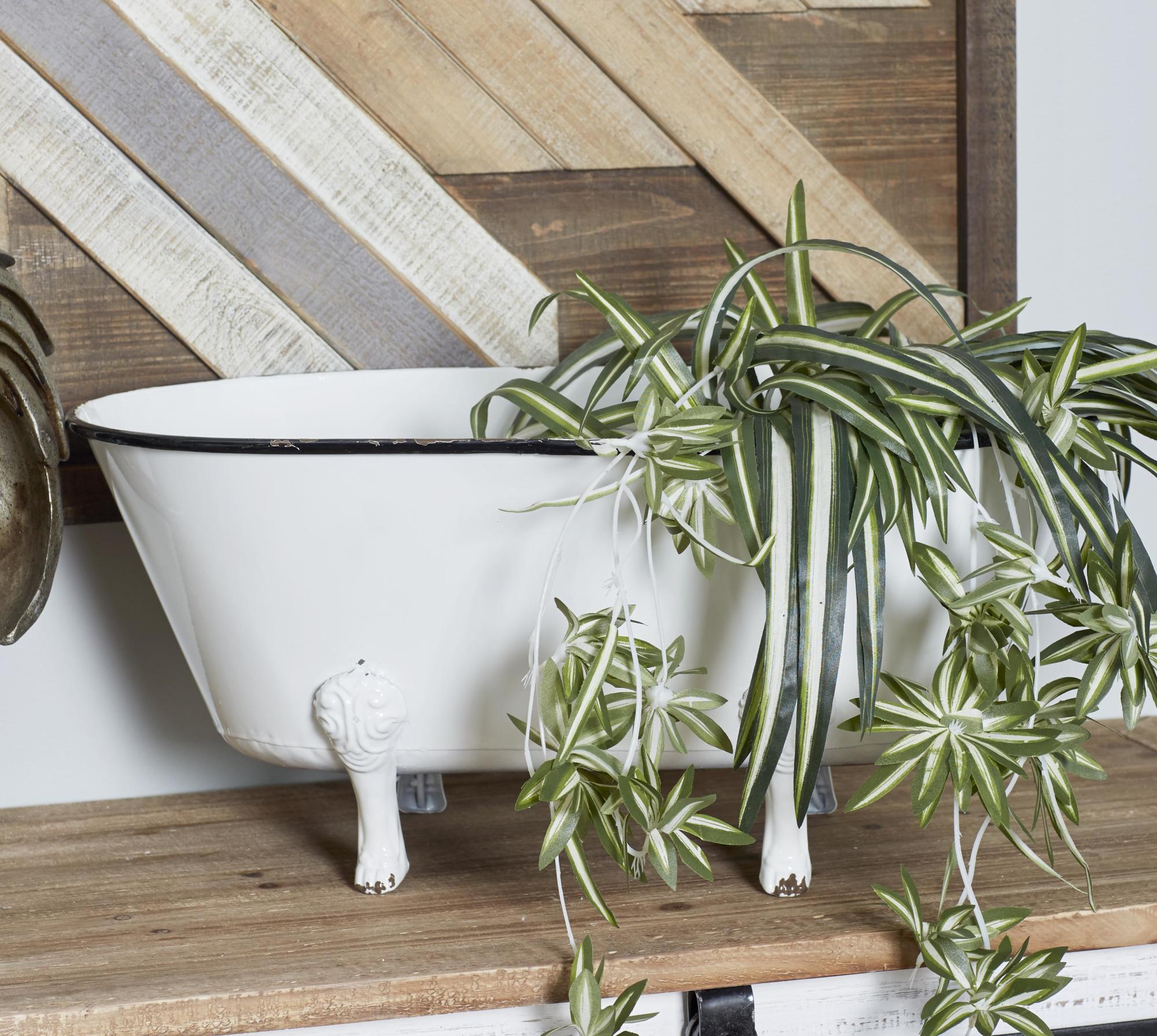 White Metal Bathtub Indoor Outdoor Planter with Scrolled Feet