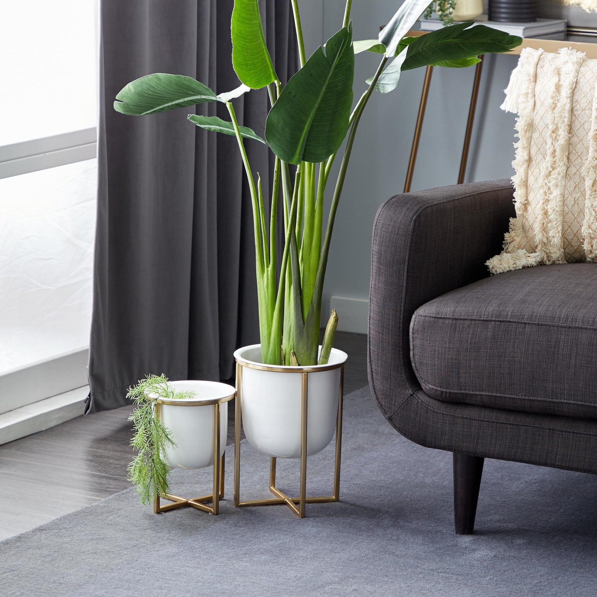 CosmoLiving by Cosmopolitan Set of 2 White Metal Dome Indoor Outdoor Planter with Gold X-Shaped Stands