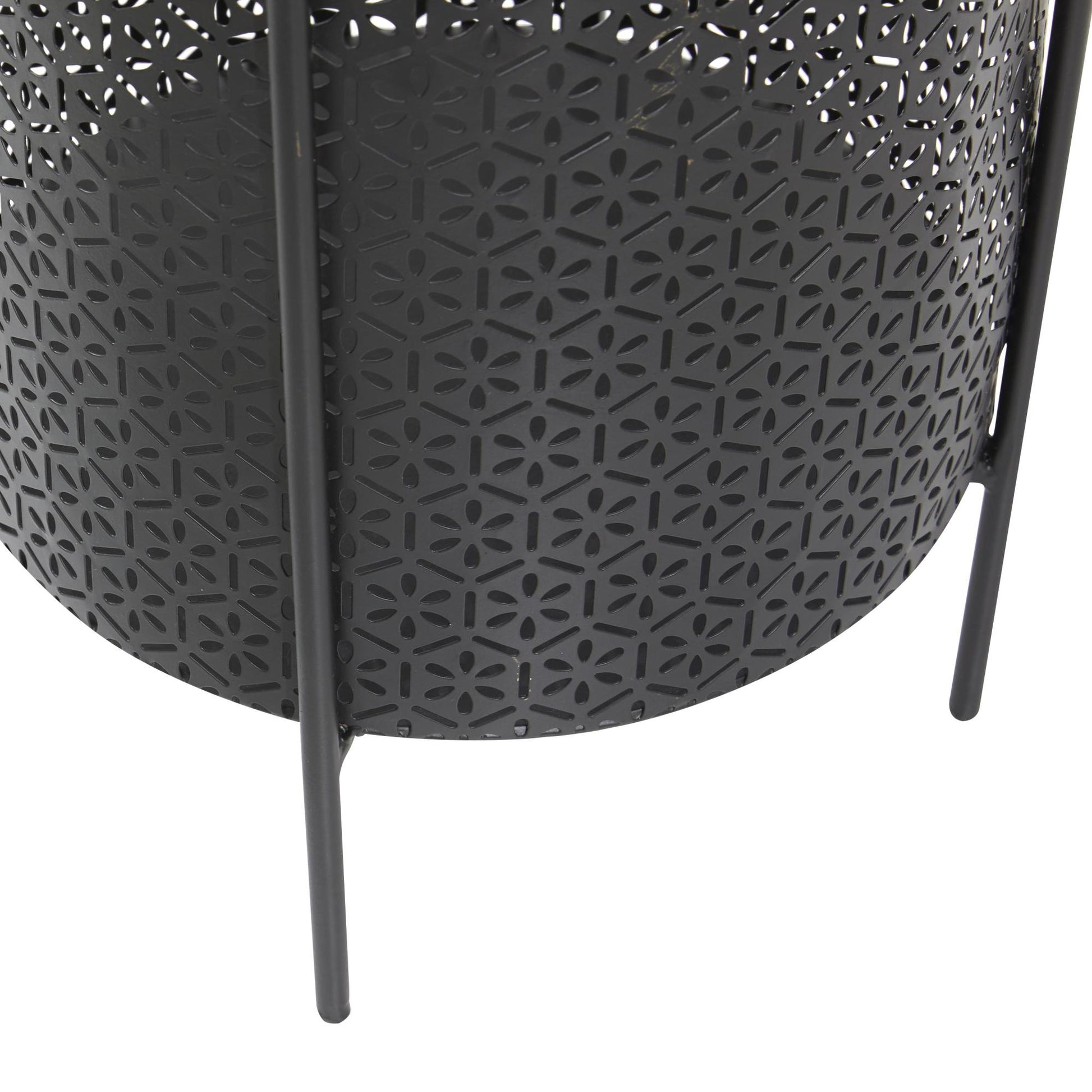 CosmoLiving by Cosmopolitan Set of 2 Floral Metal Cutout Indoor Outdoor Planter with Removable Stand