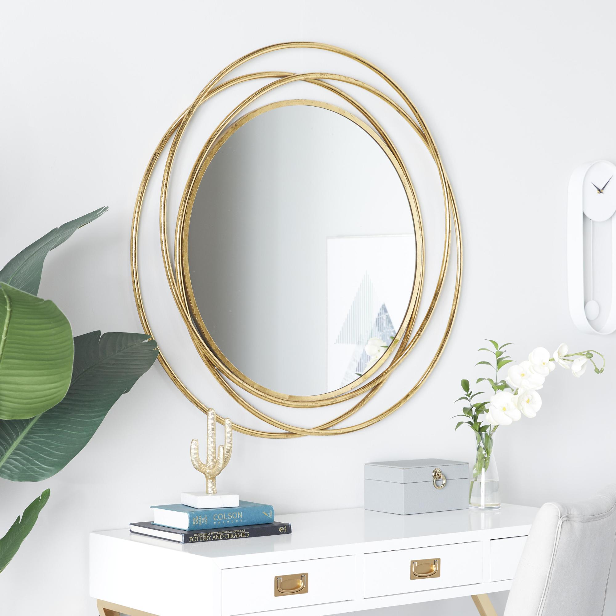 Metal Room Wall Mirror with Overlapping Circles