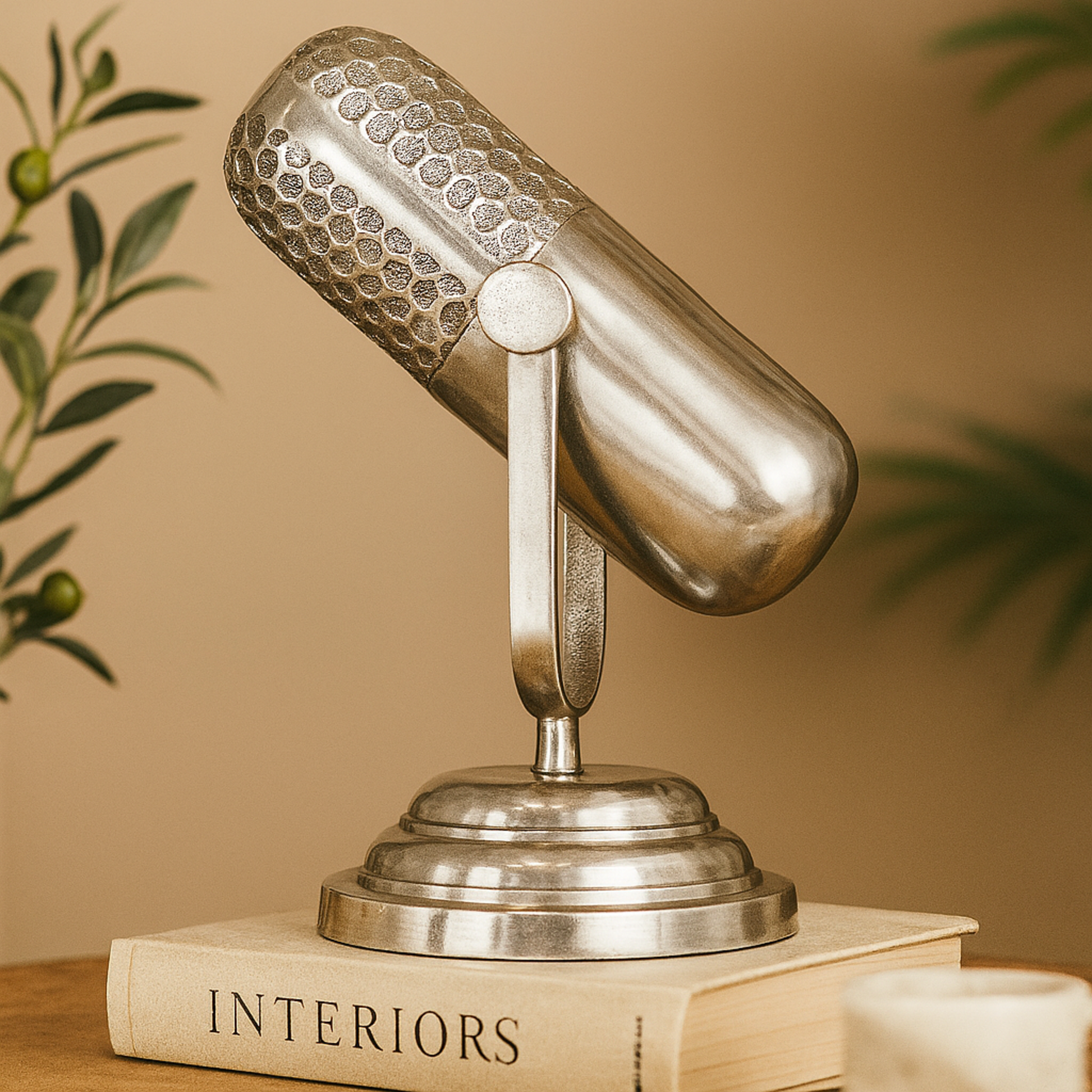 Microphone Silver Aluminum Metal Decorative Sculpture