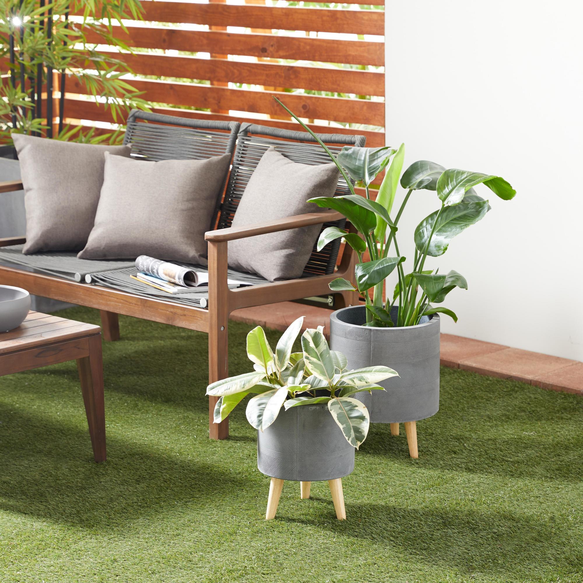 Set of 2 Magnesium Oxide Indoor Outdoor Planter with Wood Tripod Legs