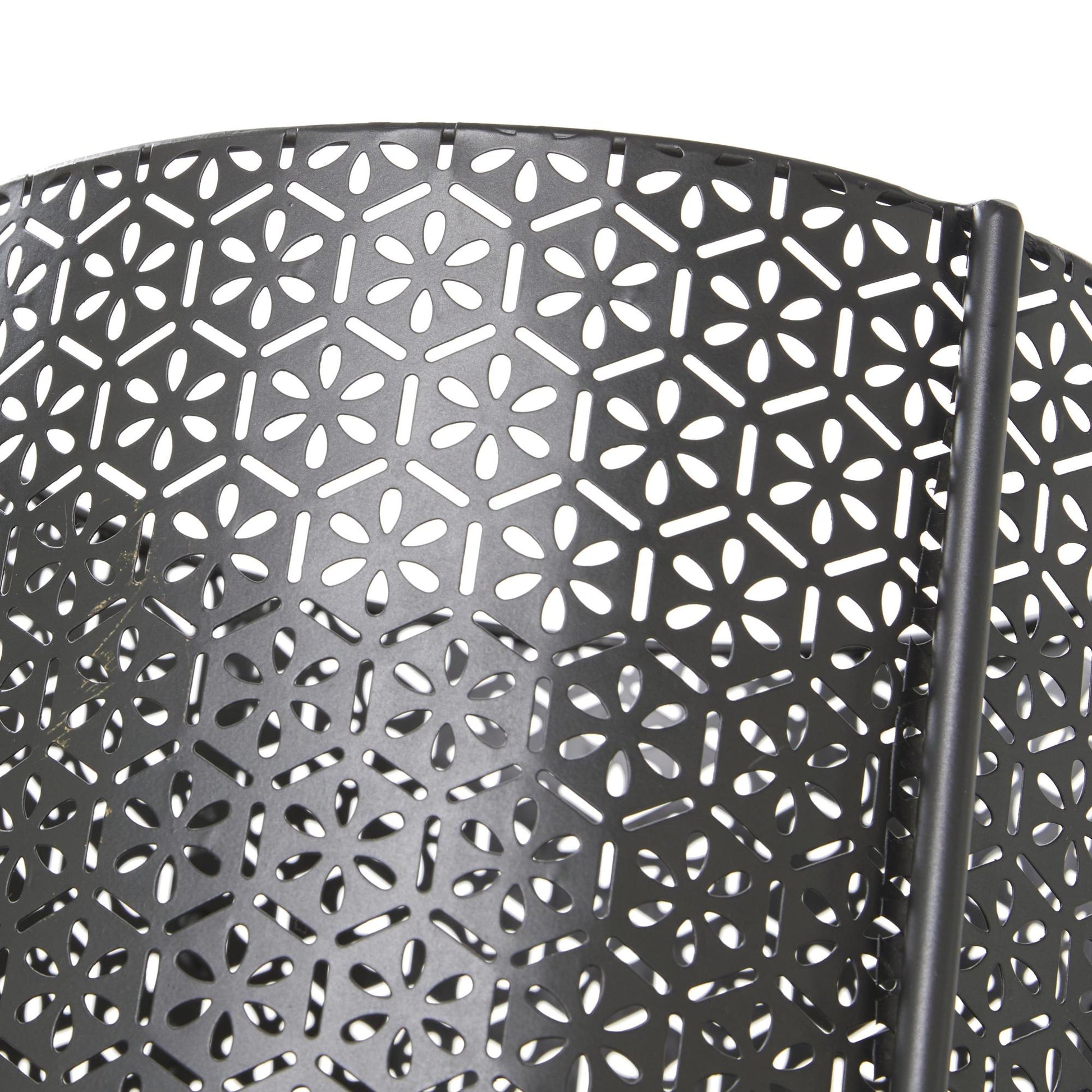 CosmoLiving by Cosmopolitan Set of 2 Floral Metal Cutout Indoor Outdoor Planter with Removable Stand