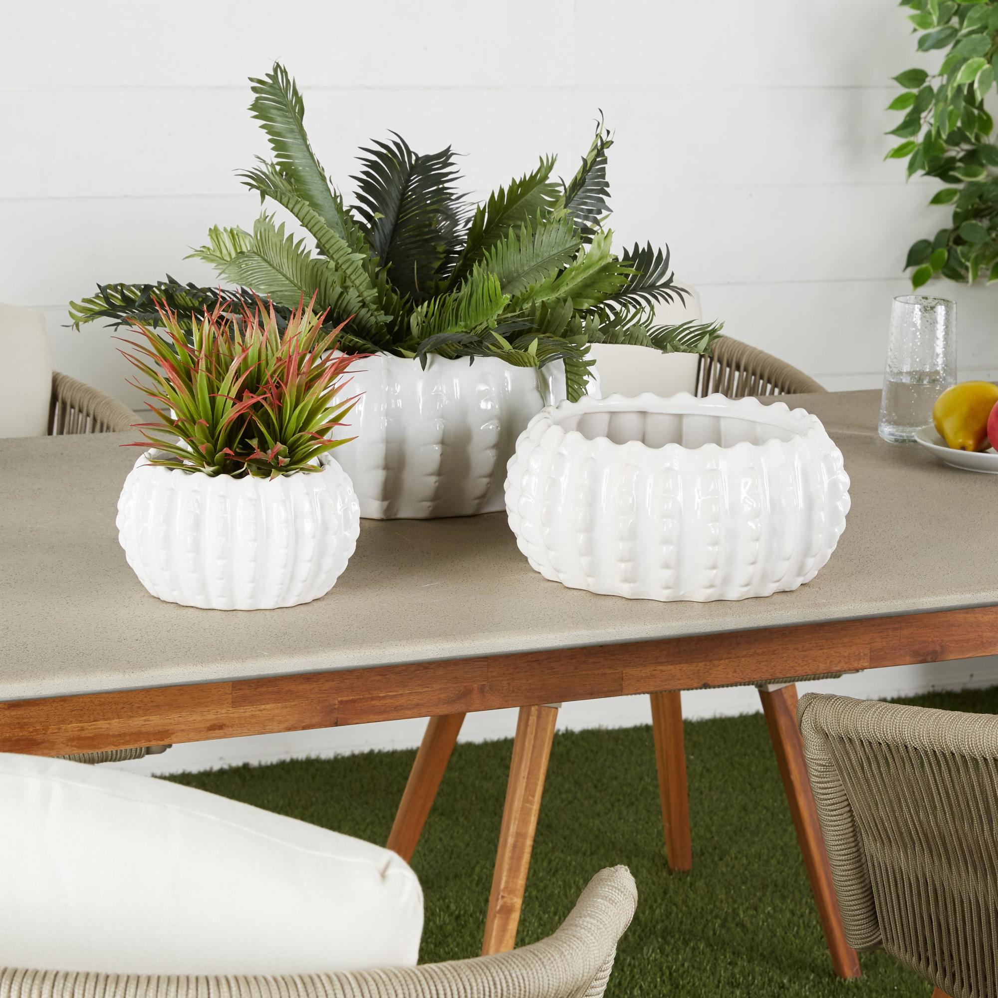 Set of 3 White Ceramic Indoor Outdoor Planter
