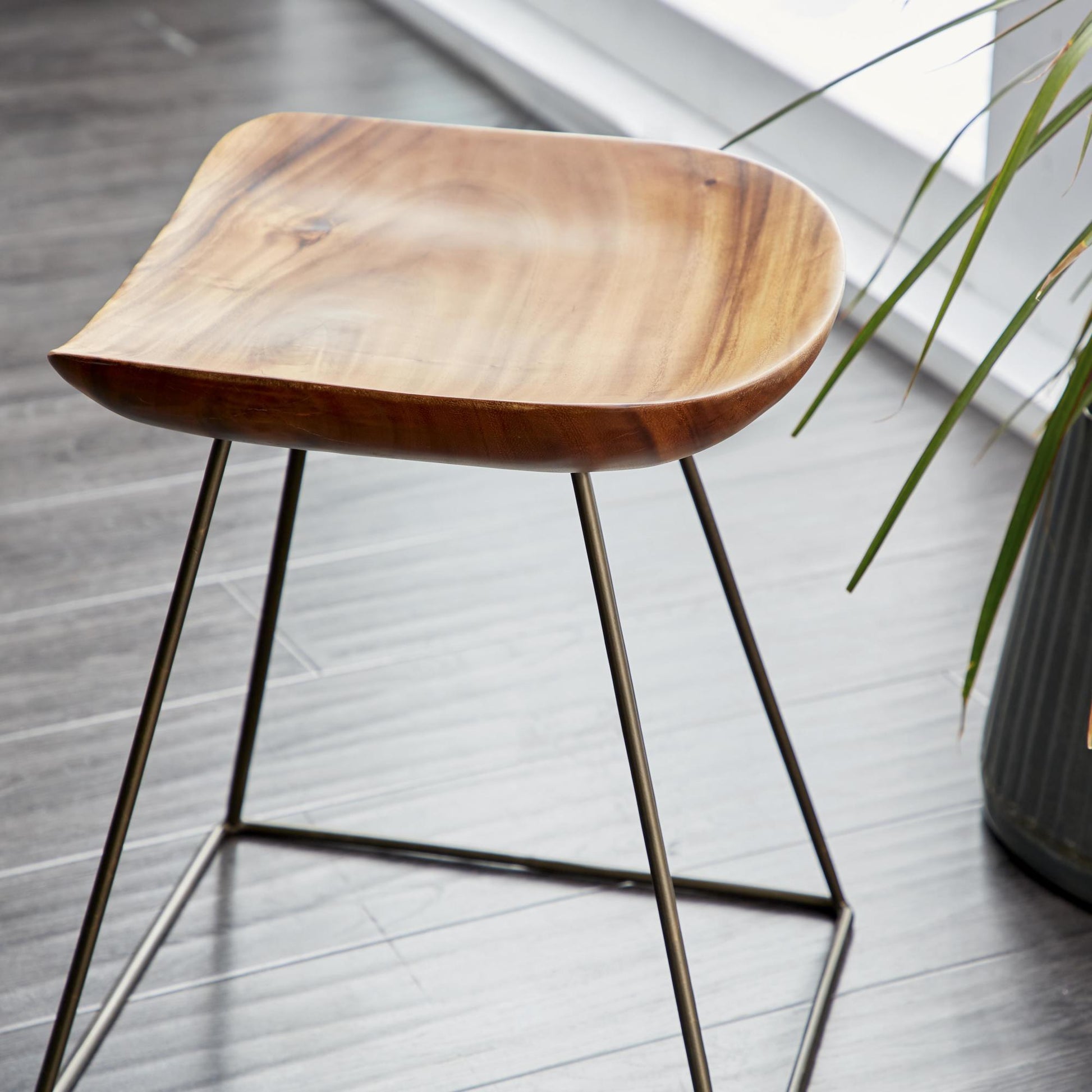 Brown Metal Living Room Stool with Black Metal Base
