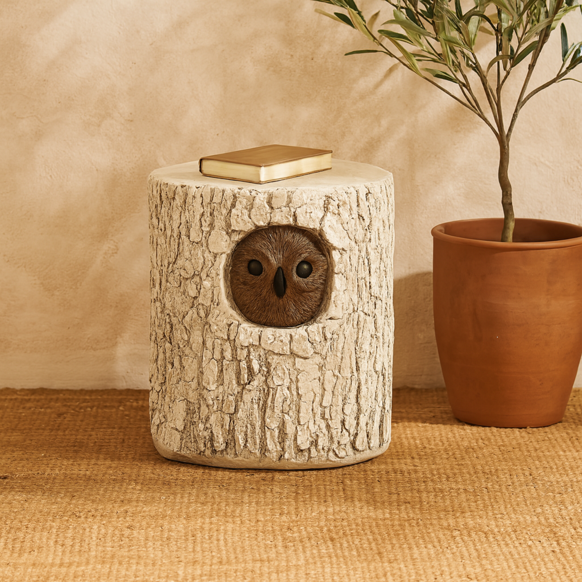 Owl White Magnesium Oxide Tree Trunk Decorative Garden Stool with Brown Accents