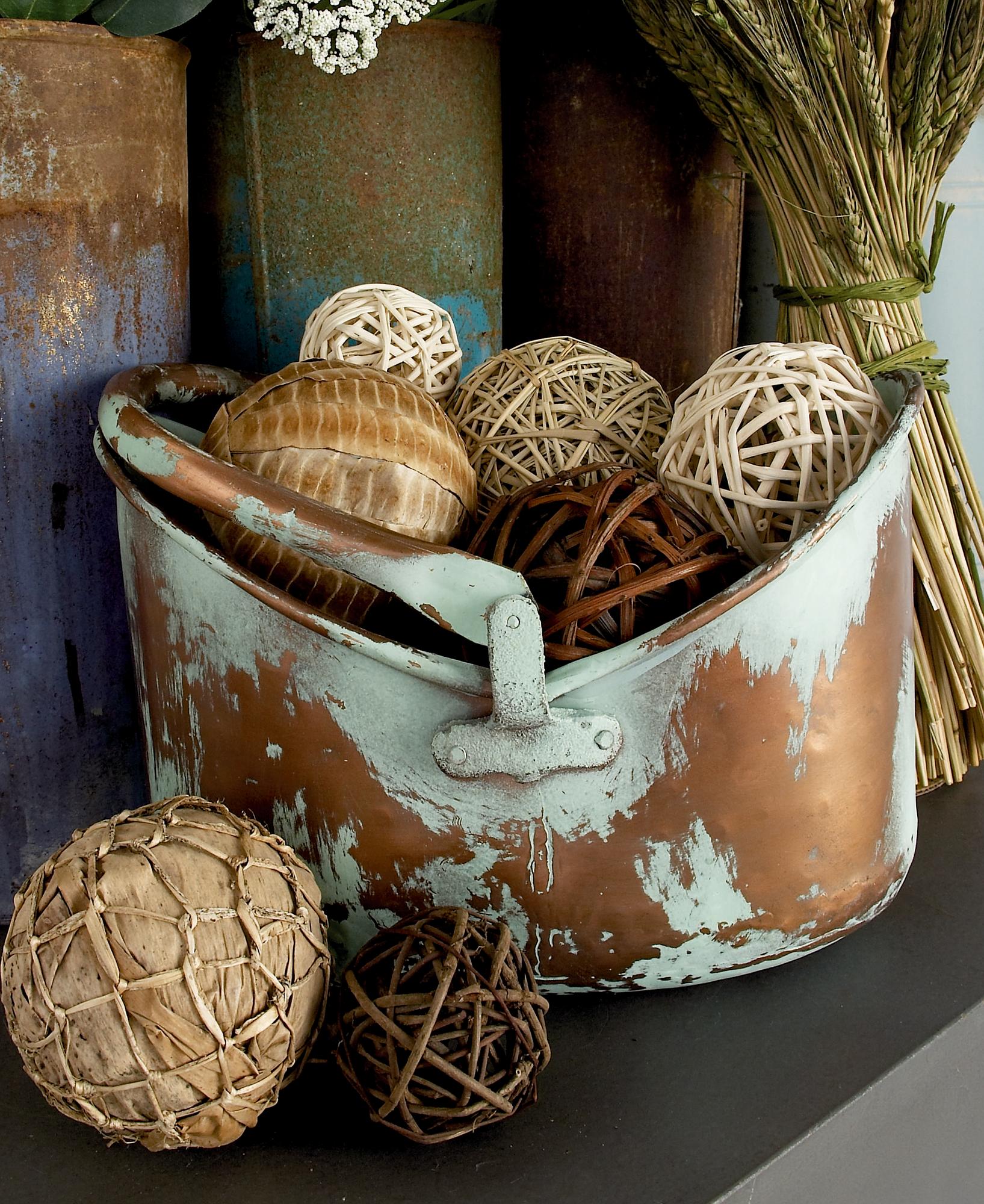 Set of 3 Copper Metal Patina Tulip Style Bucket Indoor Outdoor Planter with Stationary Handles