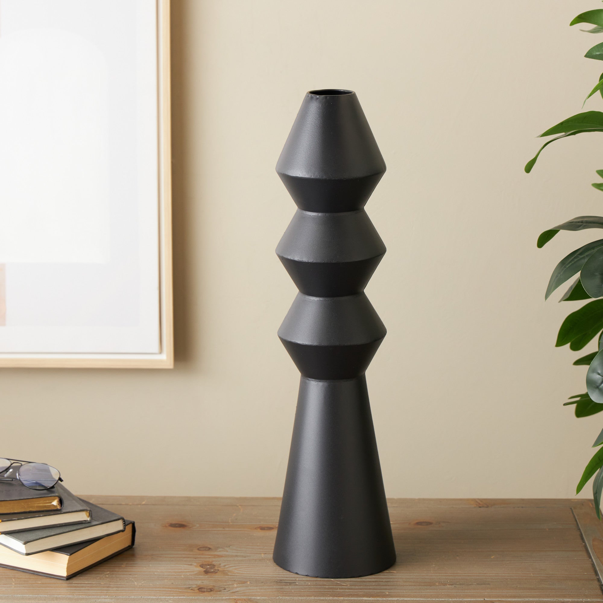 Black Metal Art Deco Fluted Decorative Vase