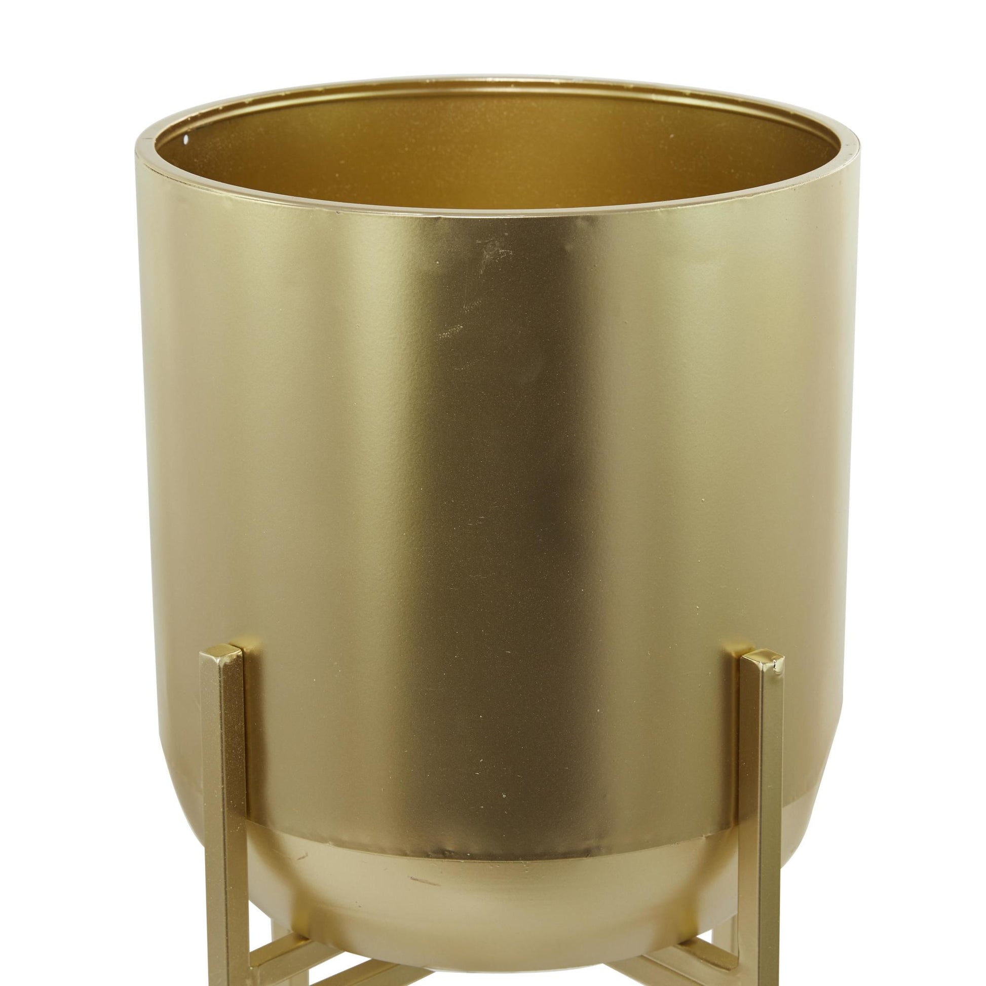 CosmoLiving by Cosmopolitan Metal Matte Dome Indoor Outdoor Planter with Removable Stand
