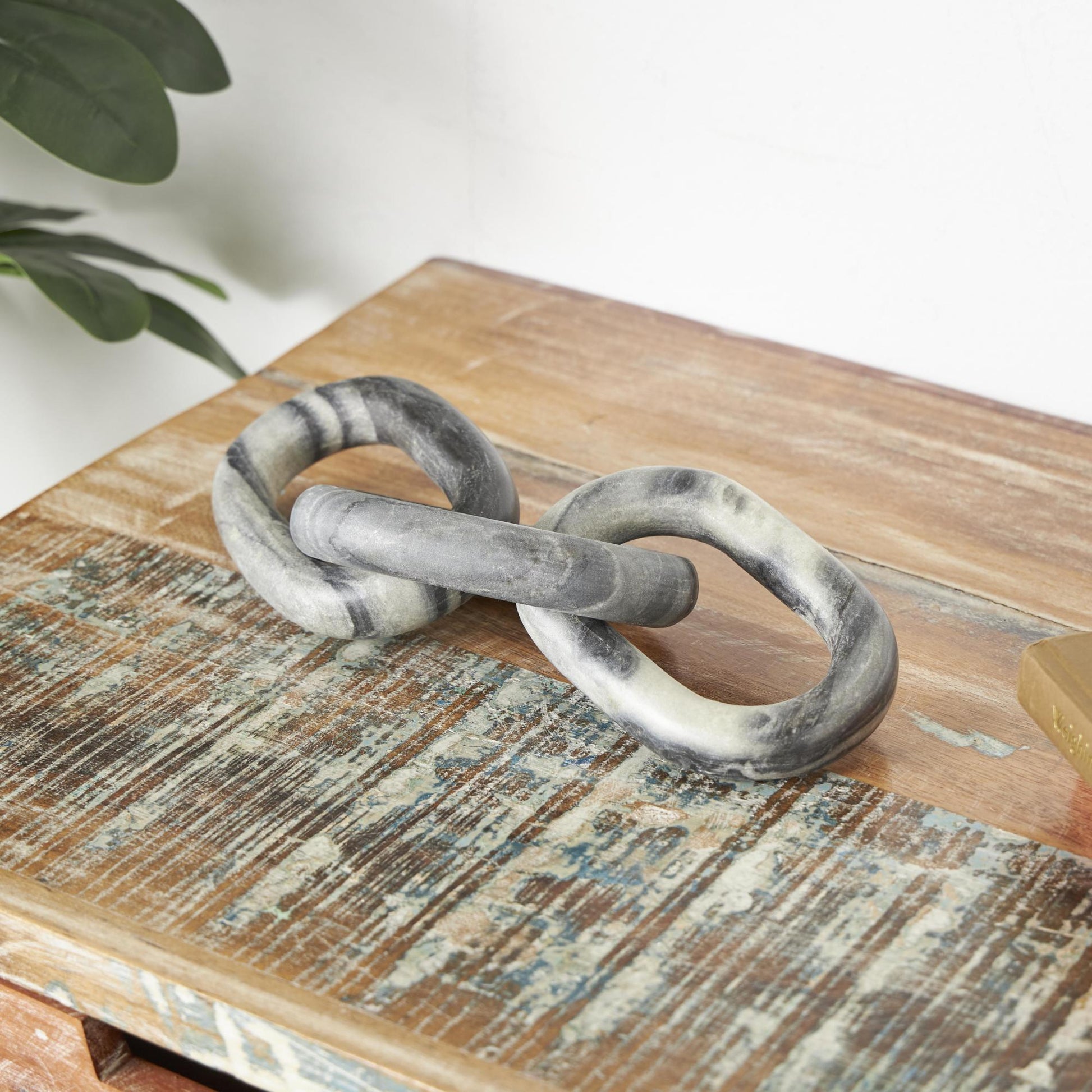 Chain White Marble Handmade Geometric 2 Link Decorative Sculpture