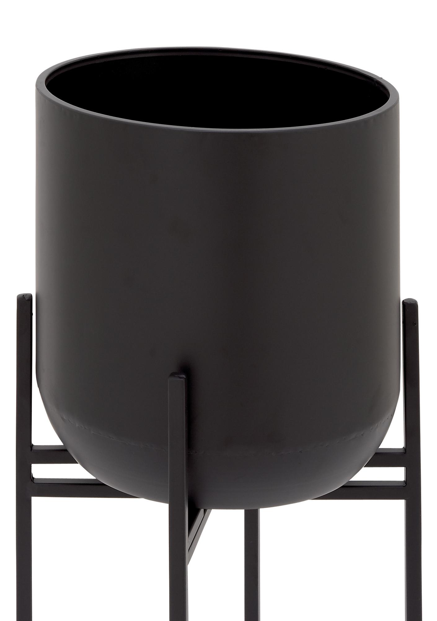 Black Metal Indoor Outdoor Planter with Removable Stand
