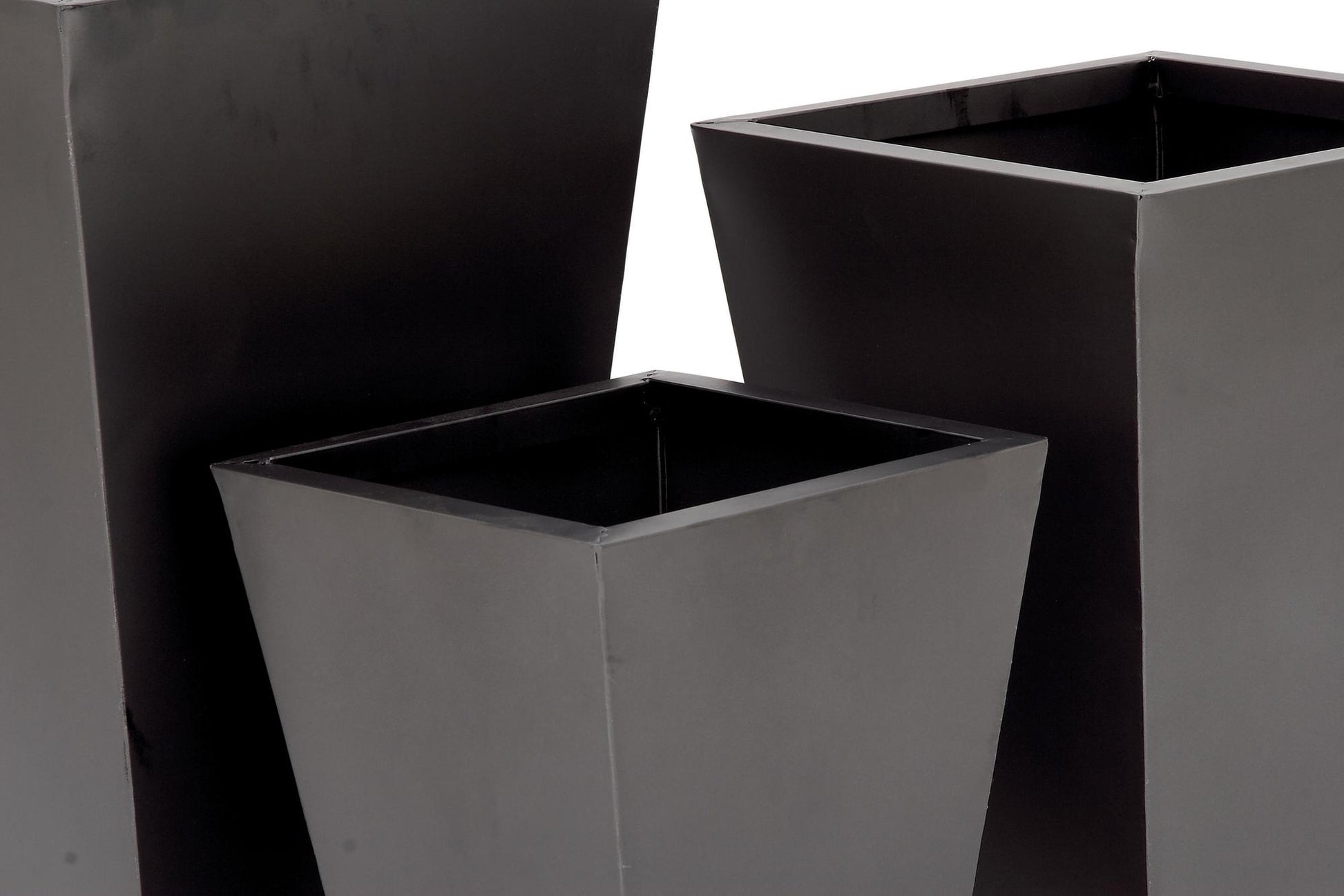 Set of 3 Geometric Metal Light Weight Indoor Outdoor Planter with Tapered Base
