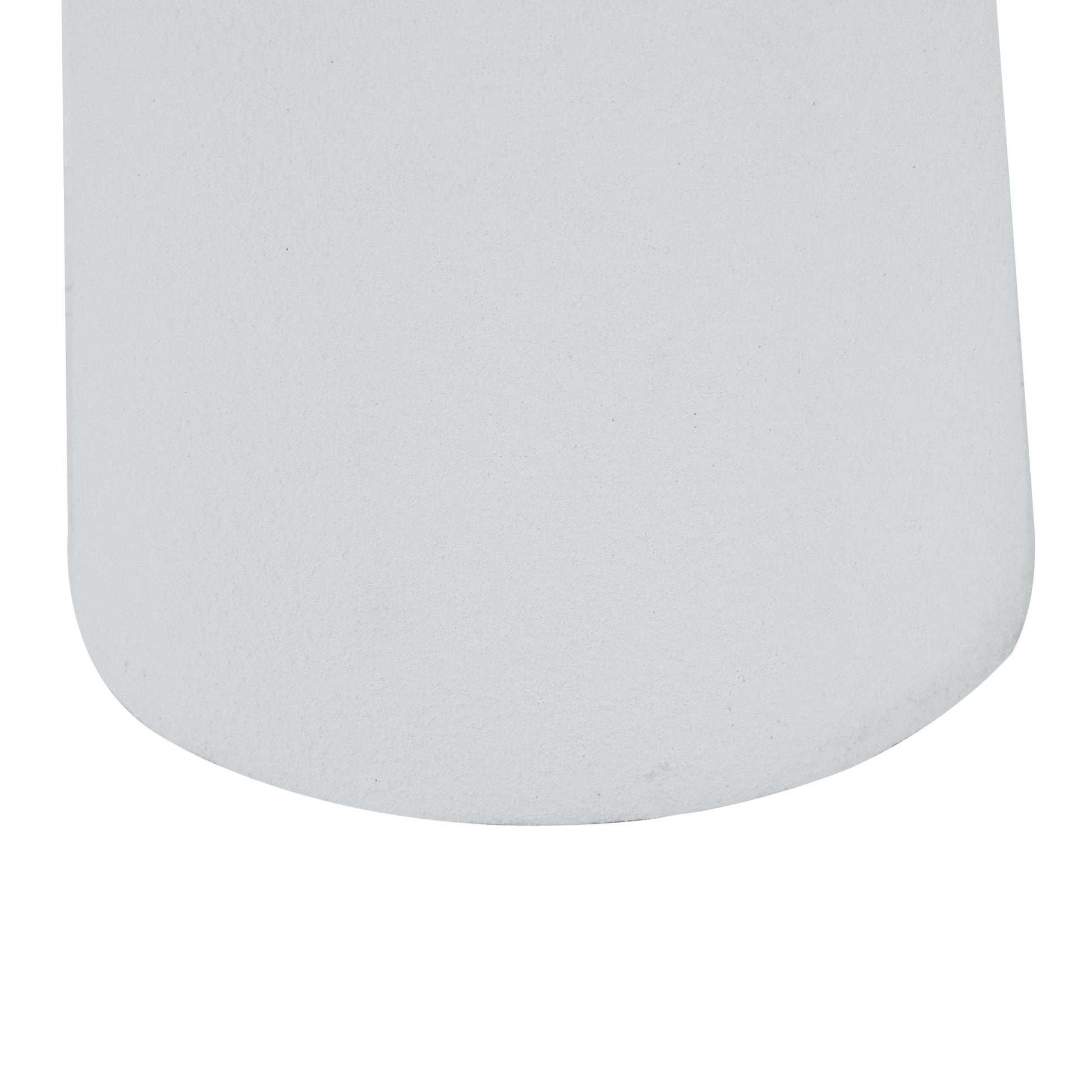 Magnesium Oxide End Table Outdoor Accent Table with Wide Top