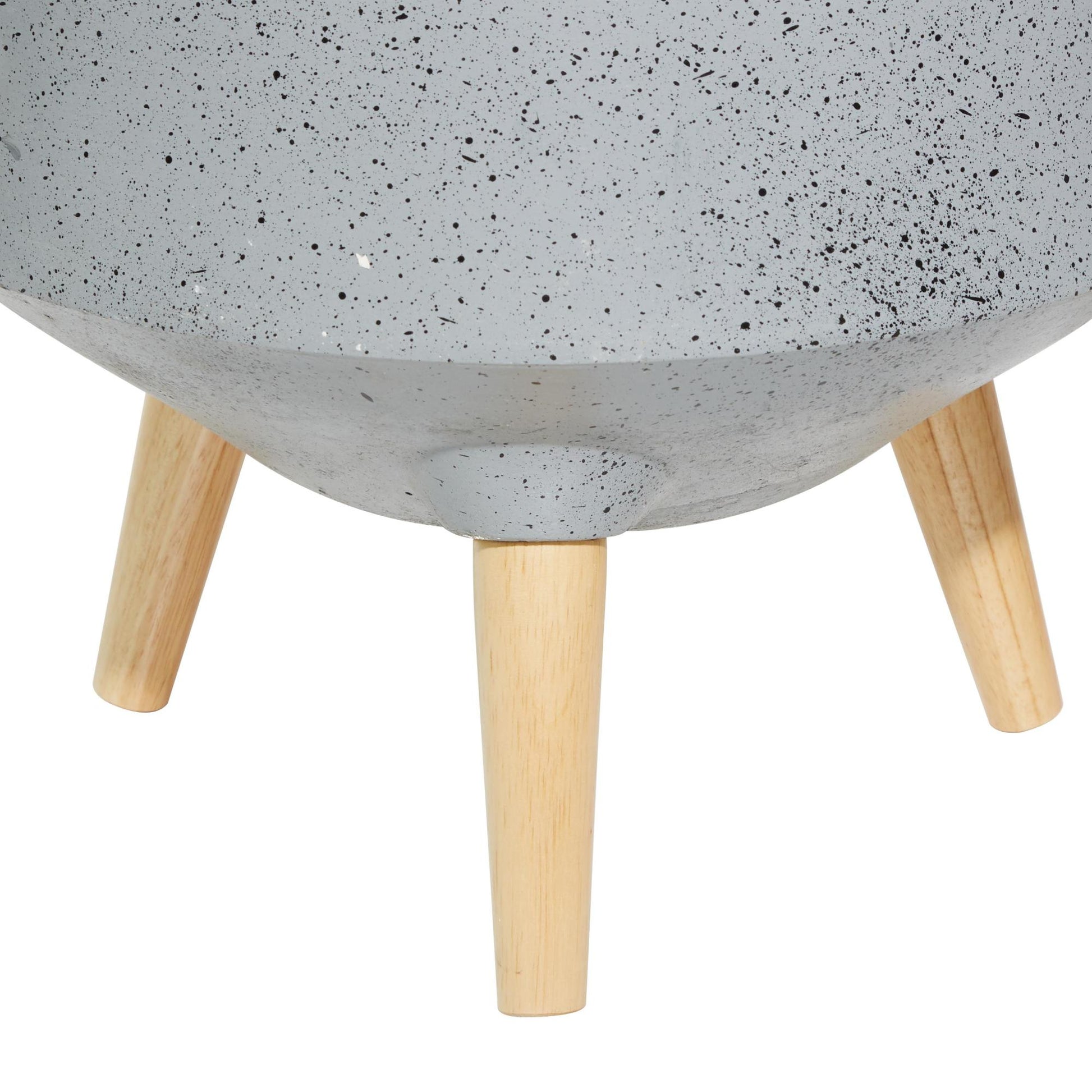 Set of 2 Gray Magnesium Oxide Planter