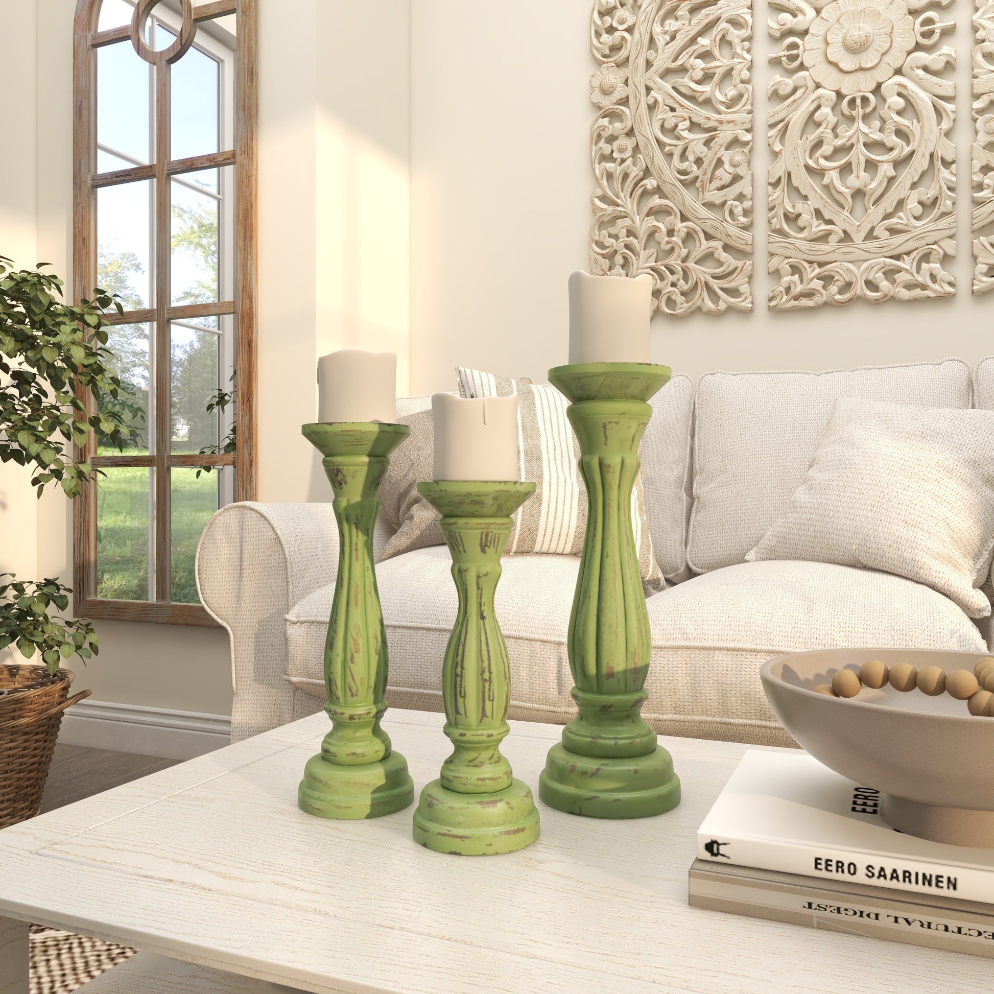 Set of 3 Wooden Distressed Turned Pillar Decorative Candle Holder
